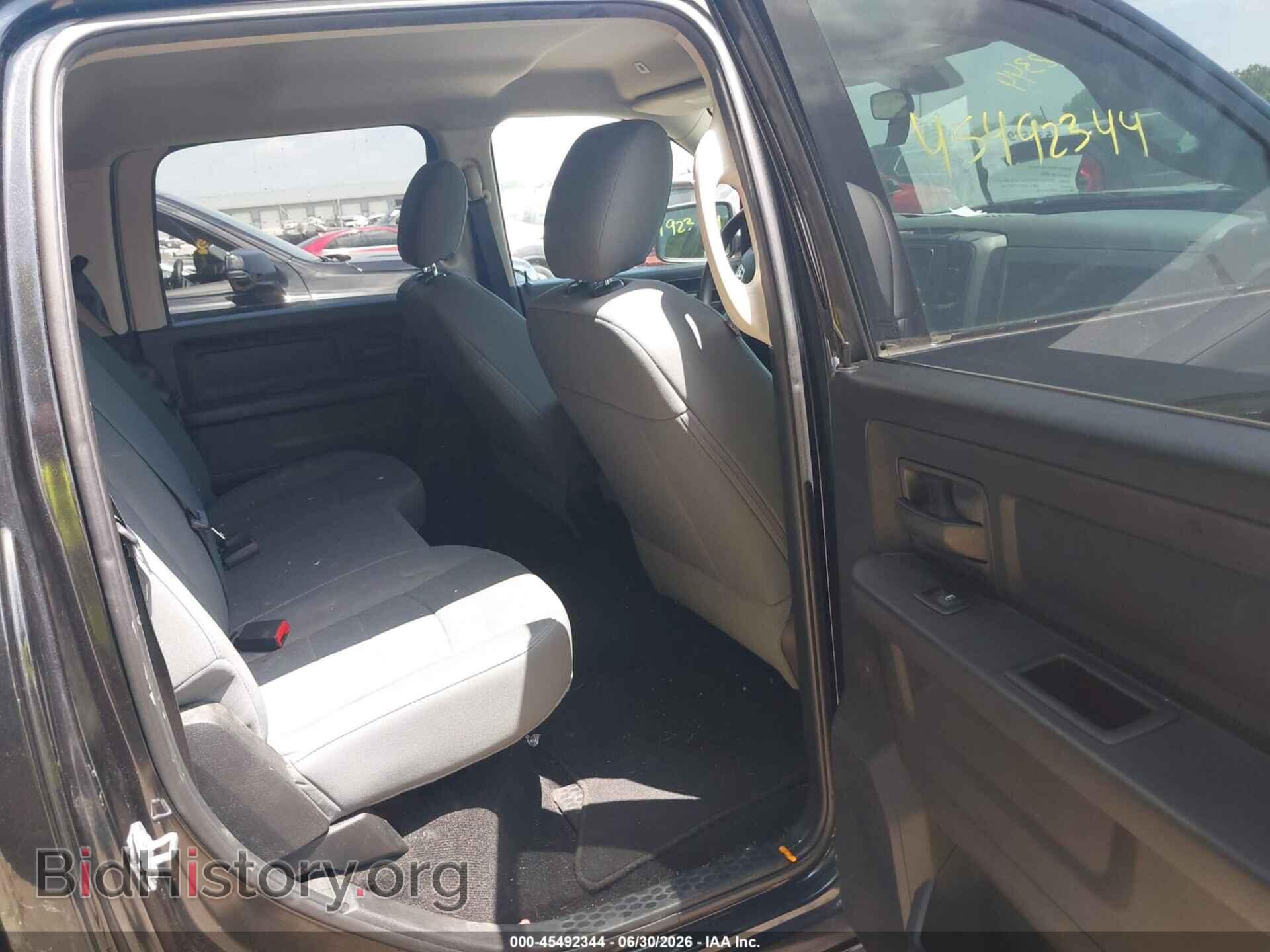 2018 RAM 1500 - VIN: 1C6RR7KT1JS222590 - Фото 8