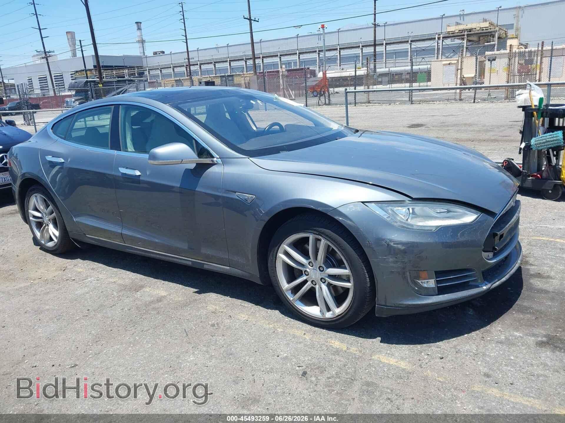 Фотография 5YJSA1CN9DFP07706 - TESLA MODEL S 2013