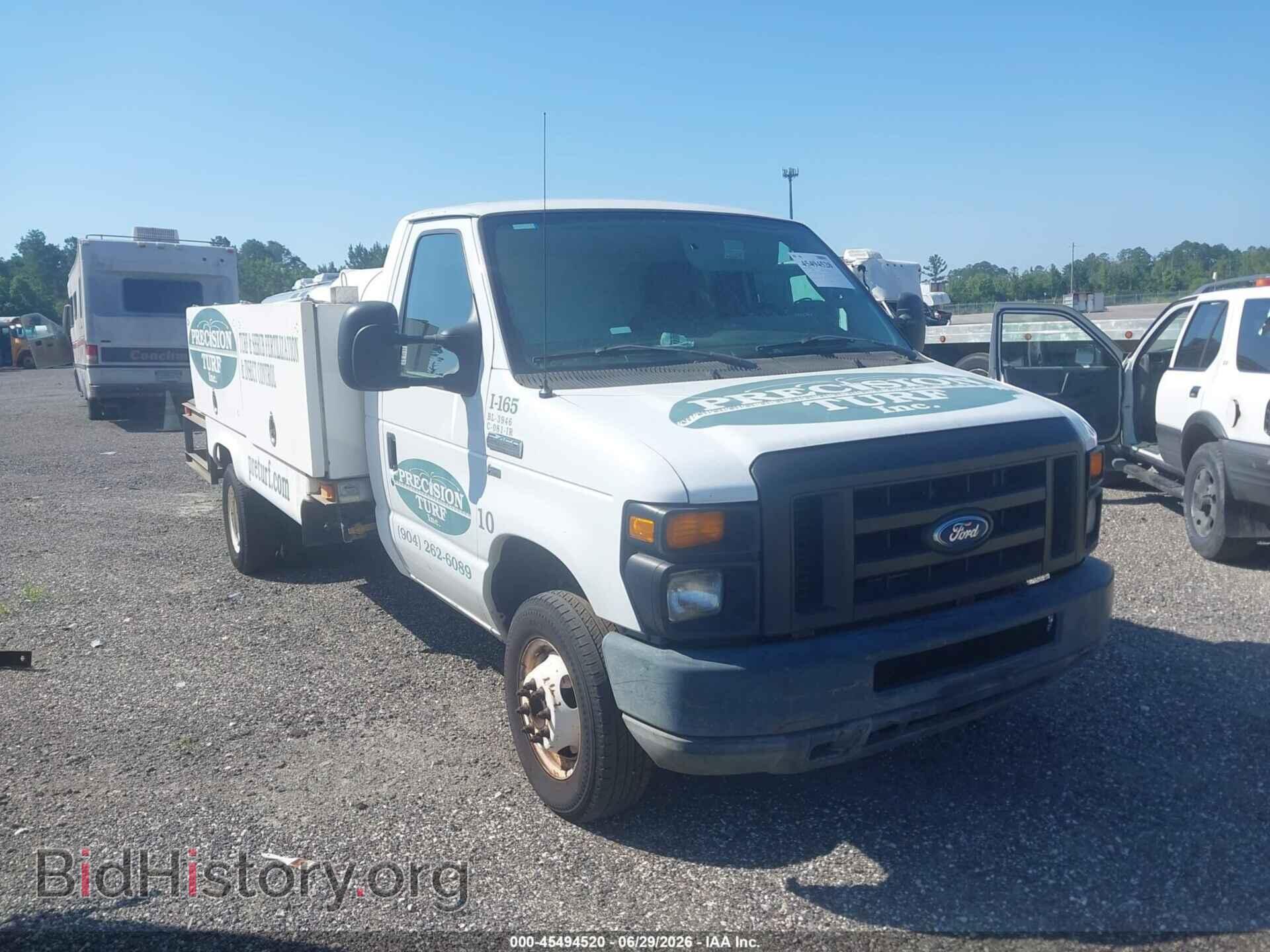 Photo 1FDXE4FL2ADA44502 - FORD E-450 CUTAWAY 2010
