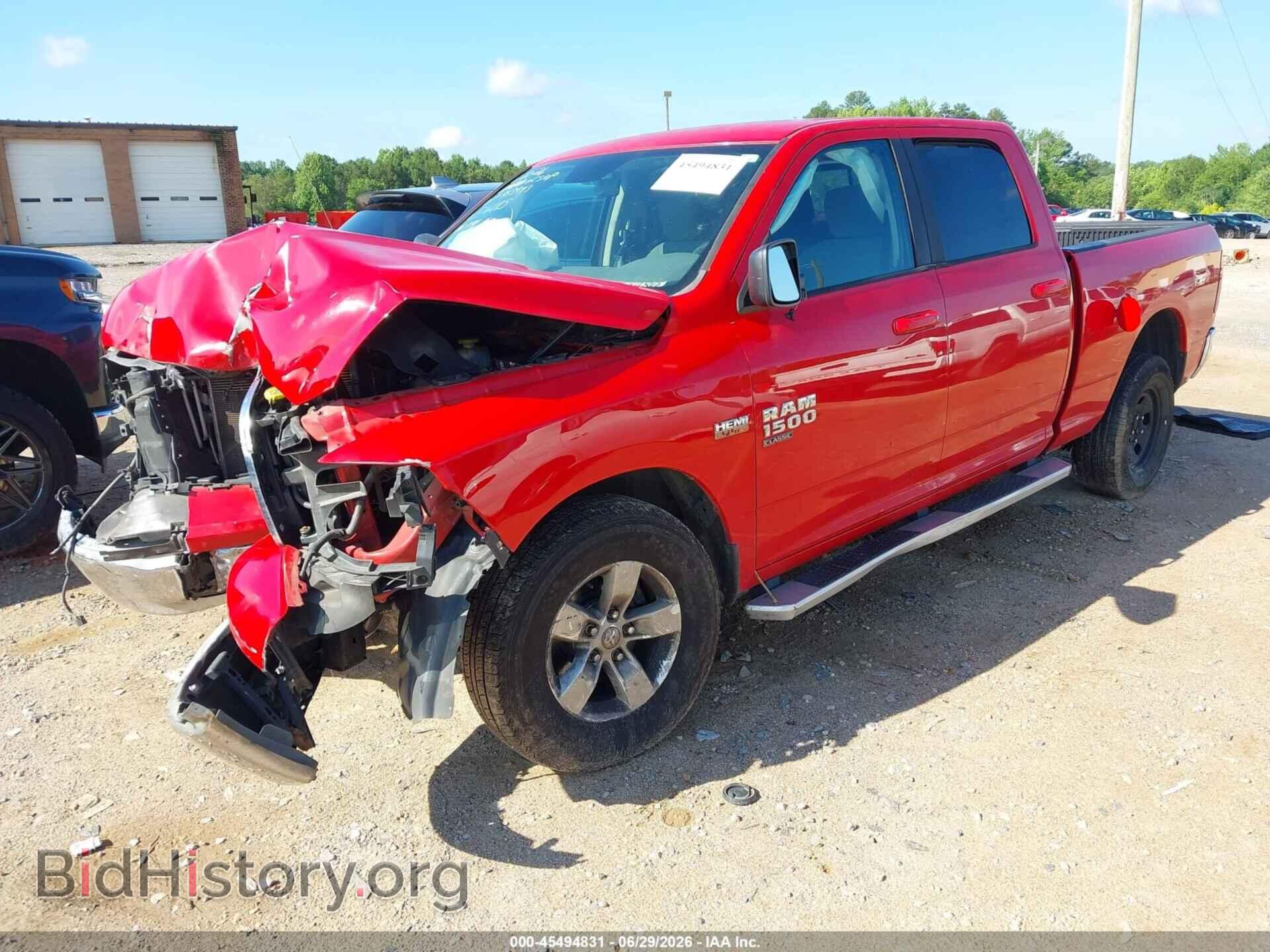 2019 RAM 1500 CLASSIC - VIN: 1C6RR7TT0KS516885 - Photo 2