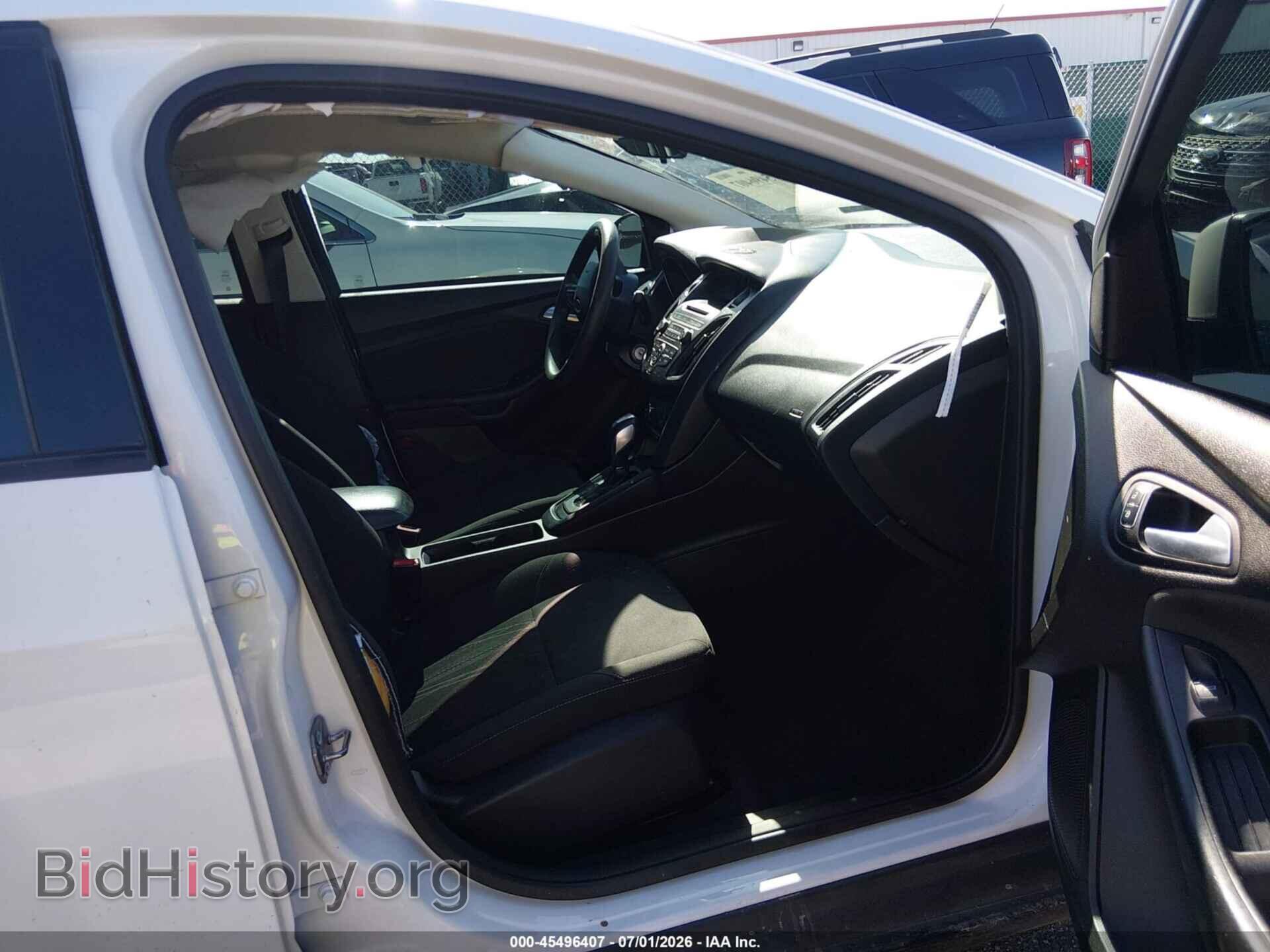 2016 FORD FOCUS - VIN: 1FADP3F20GL285272 - Photo 5