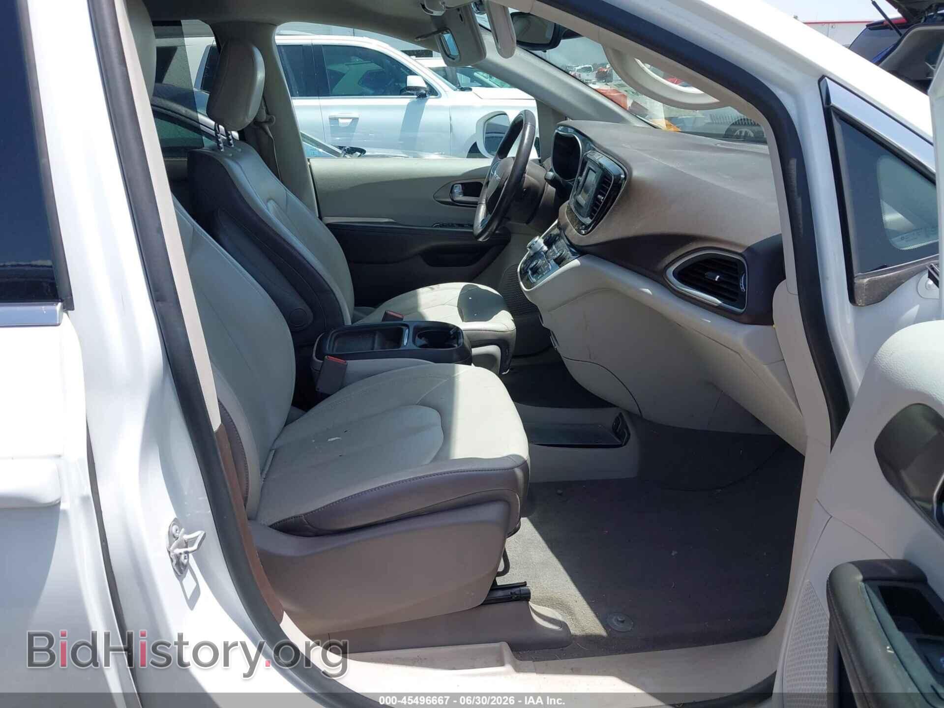 2017 CHRYSLER PACIFICA - VIN: 2C4RC1BG7HR621803 - Photo 5