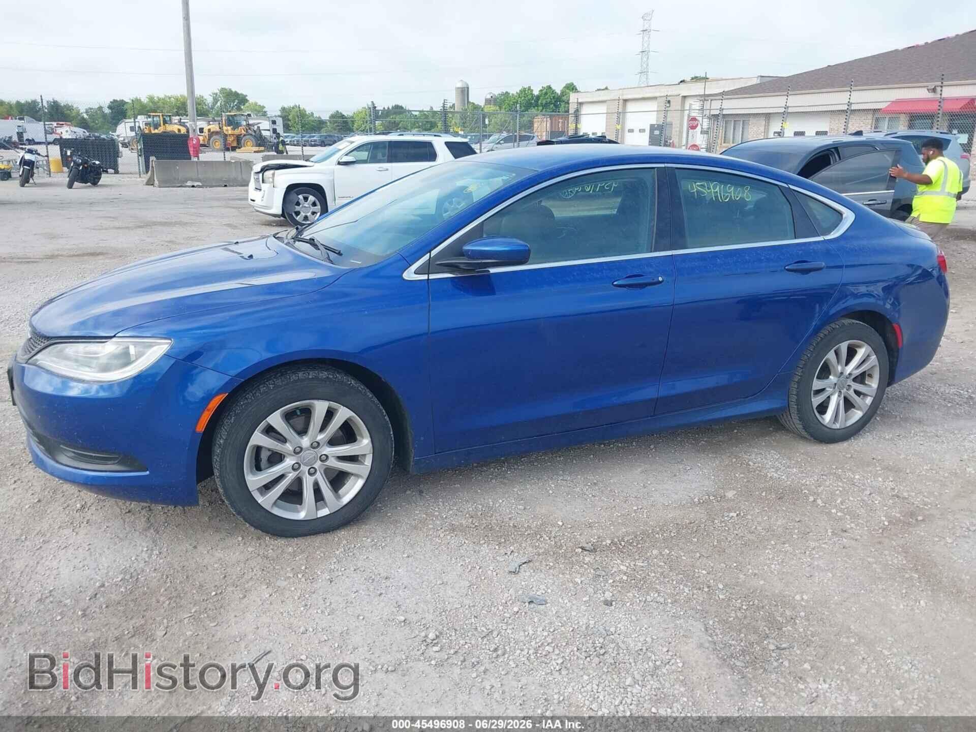 2017 CHRYSLER 200 - VIN: 1C3CCCFB7HN501937 - Photo 2