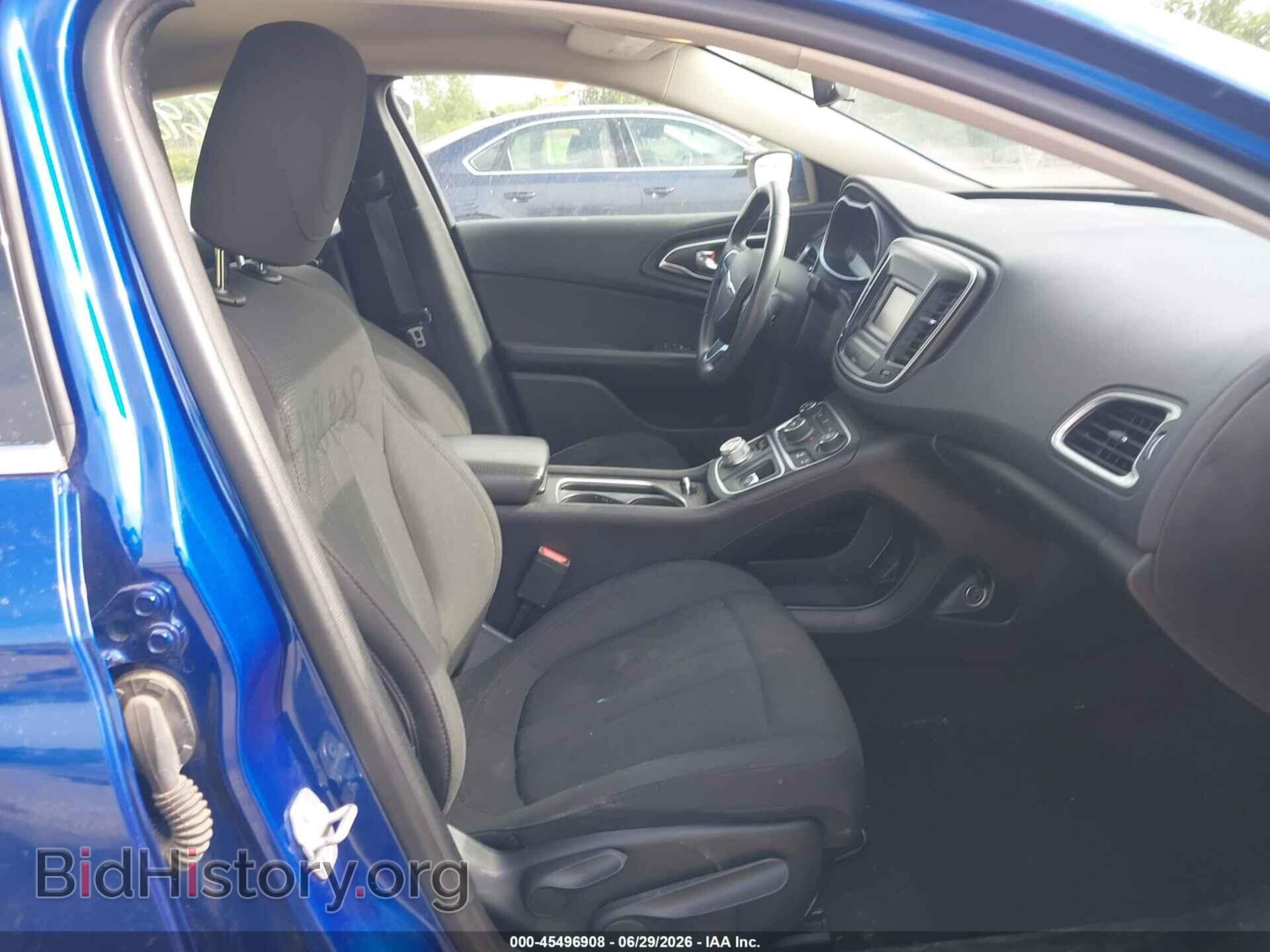 2017 CHRYSLER 200 - VIN: 1C3CCCFB7HN501937 - Photo 5