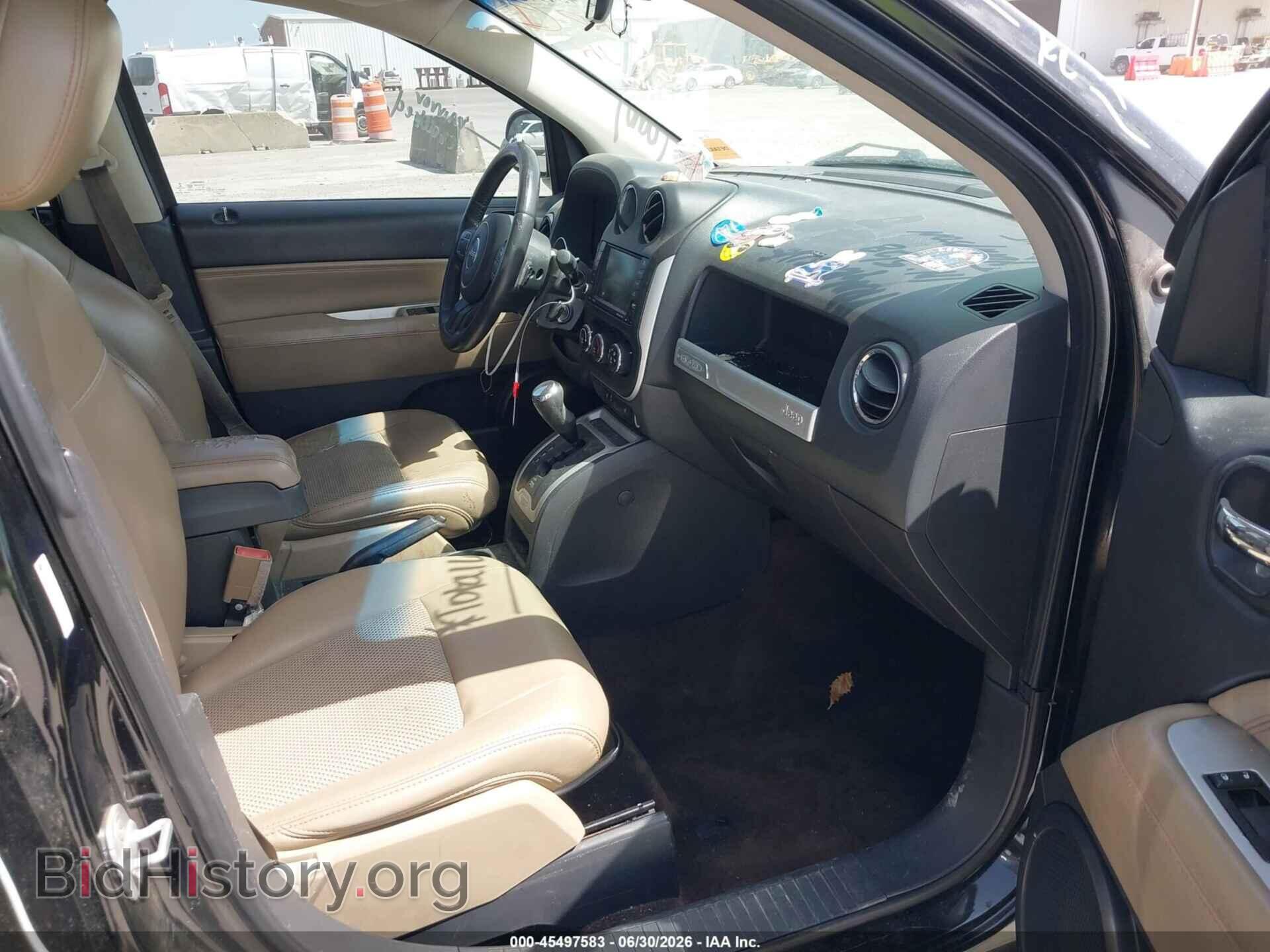 2014 JEEP COMPASS - VIN: 1C4NJCEA7ED643693 - Photo 5