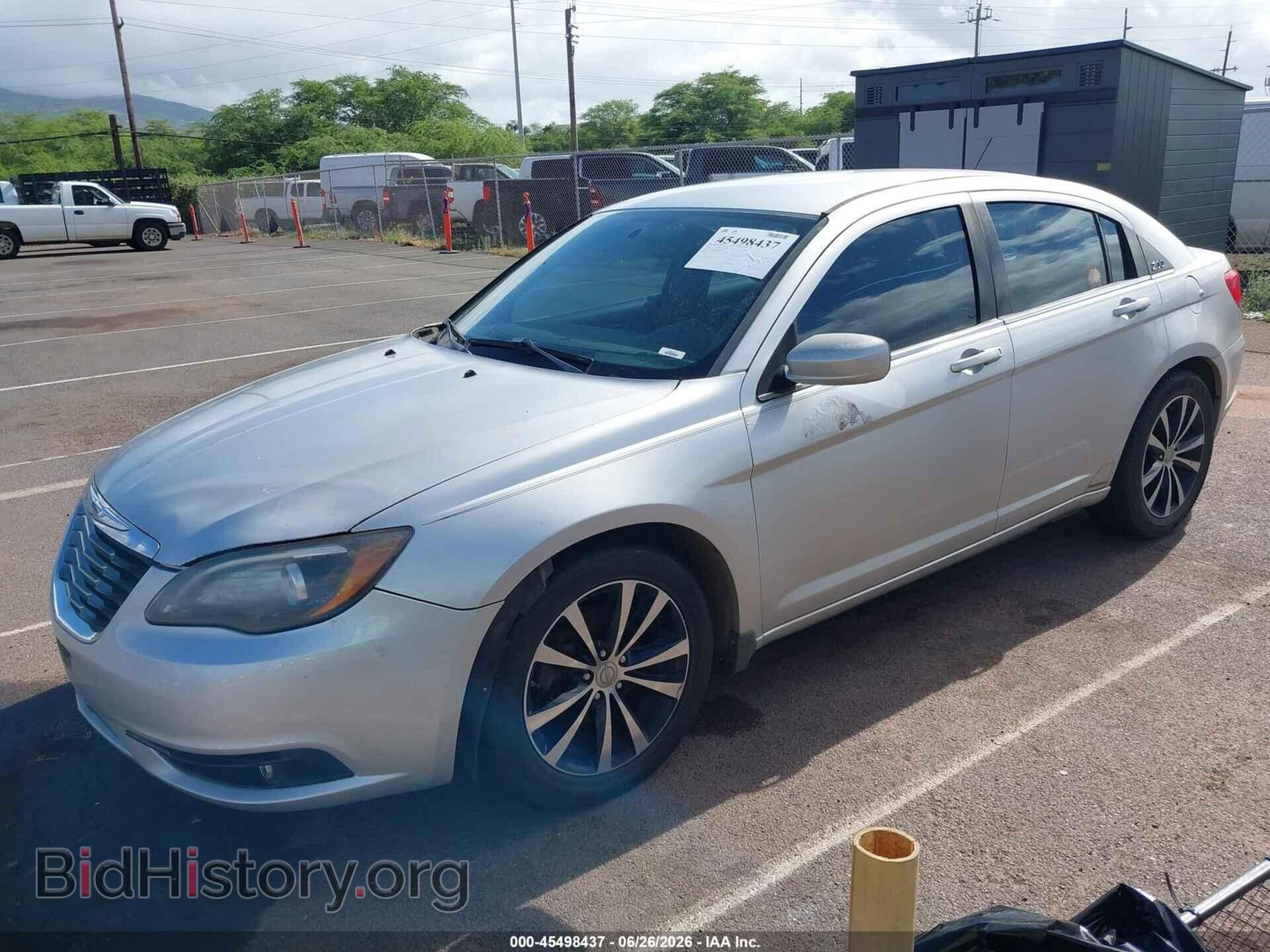2012 CHRYSLER 200 - VIN: 1C3CCBBG6CN297734 - Photo 2