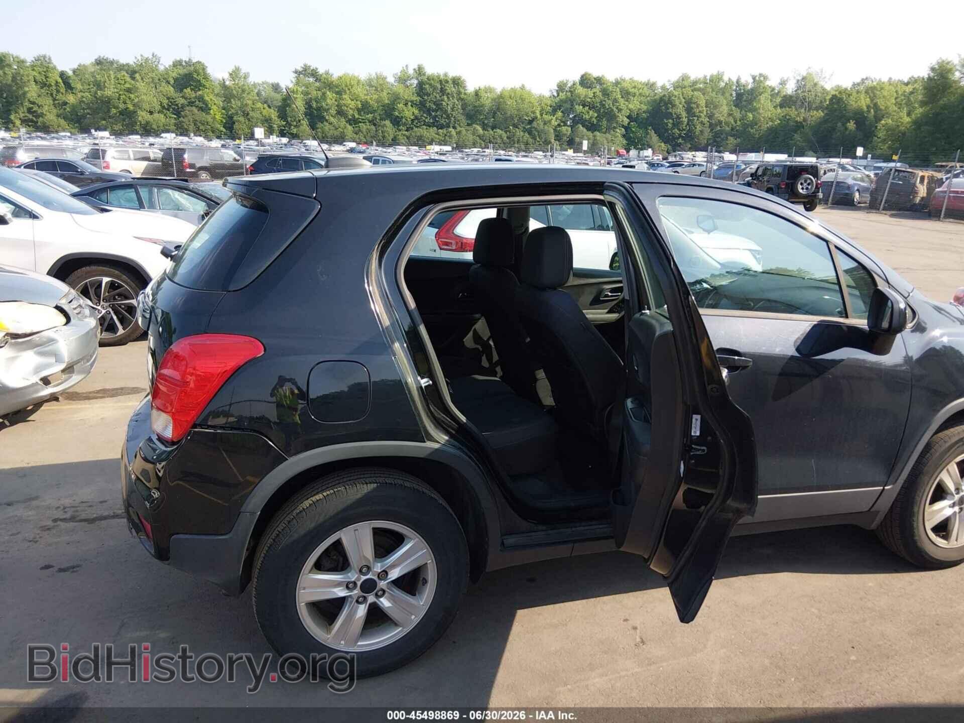 2017 CHEVROLET TRAX - VIN: 3GNCJNSB3HL198438 - Photo 8