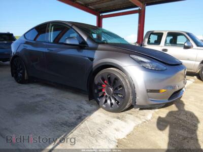 2025 Tesla MODEL Y Performance Dual Motor All-Wheel Drive, gray — VIN 7SAYGDEF5SA363076, IAAI