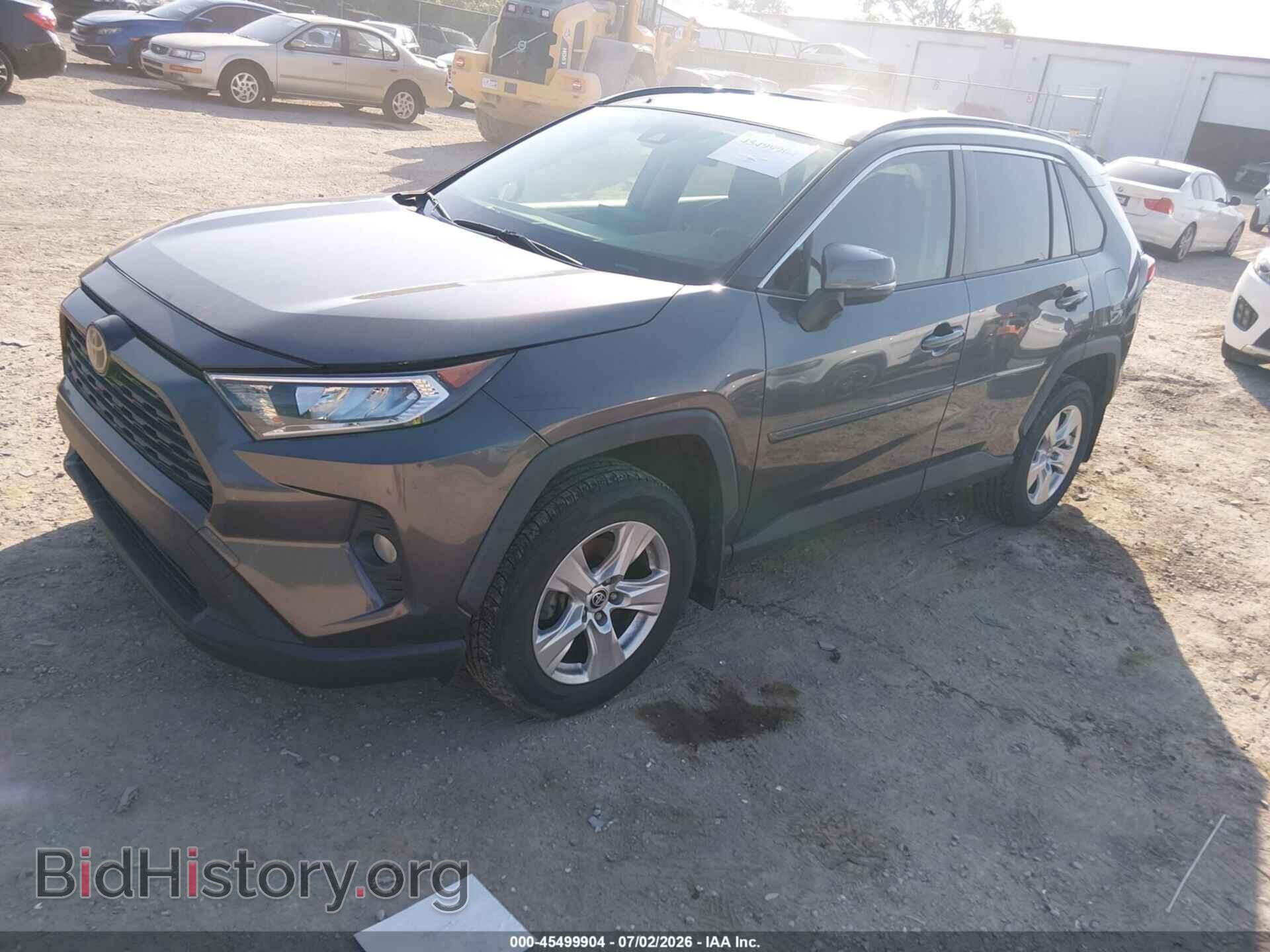 2020 TOYOTA RAV4 - VIN: JTMP1RFV5LJ030581 - Фото 2