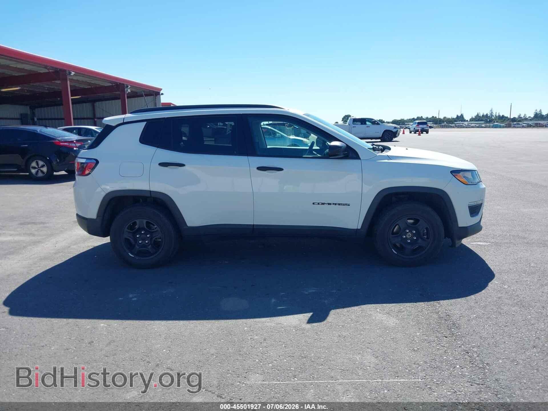 2018 JEEP COMPASS - VIN: 3C4NJCAB8JT212895 - Photo 13