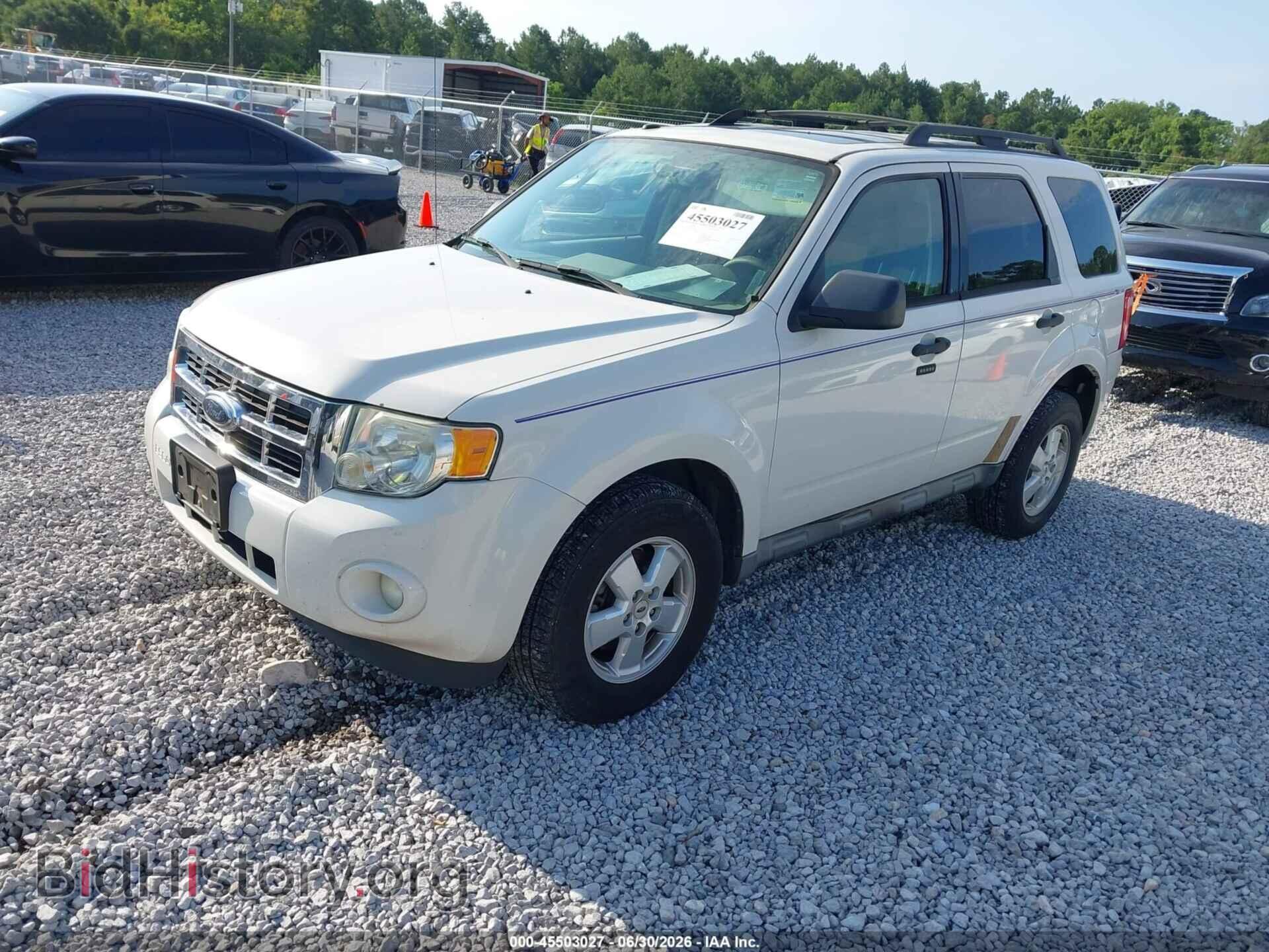 2010 FORD ESCAPE - VIN: 1FMCU0DG4AKA09861 - Фото 2