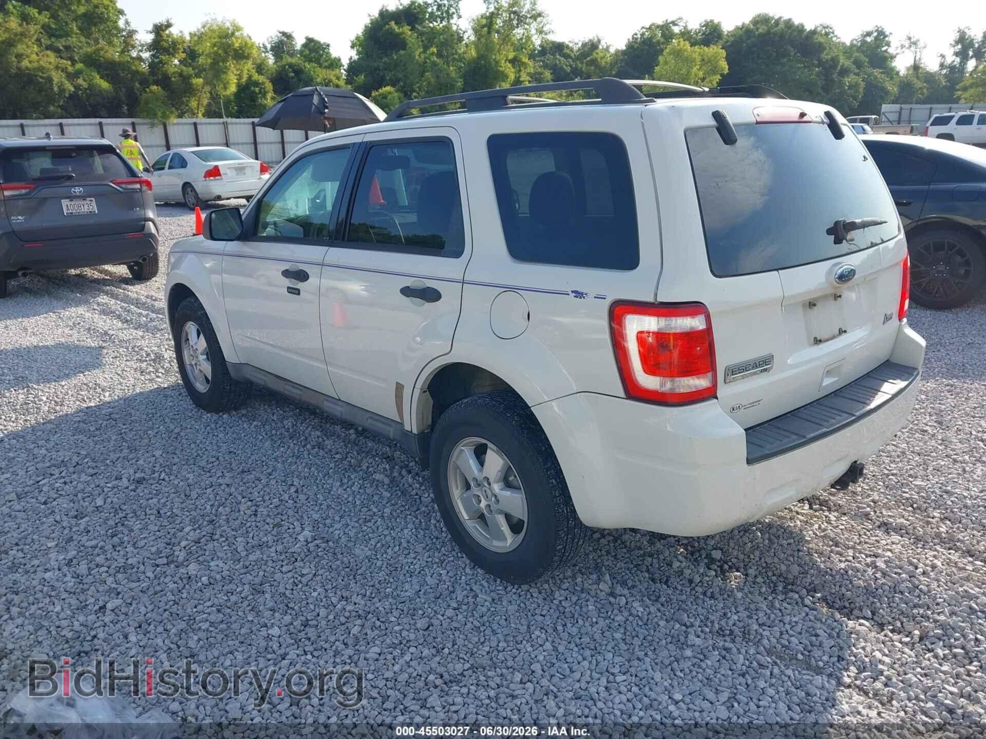 2010 FORD ESCAPE - VIN: 1FMCU0DG4AKA09861 - Фото 3
