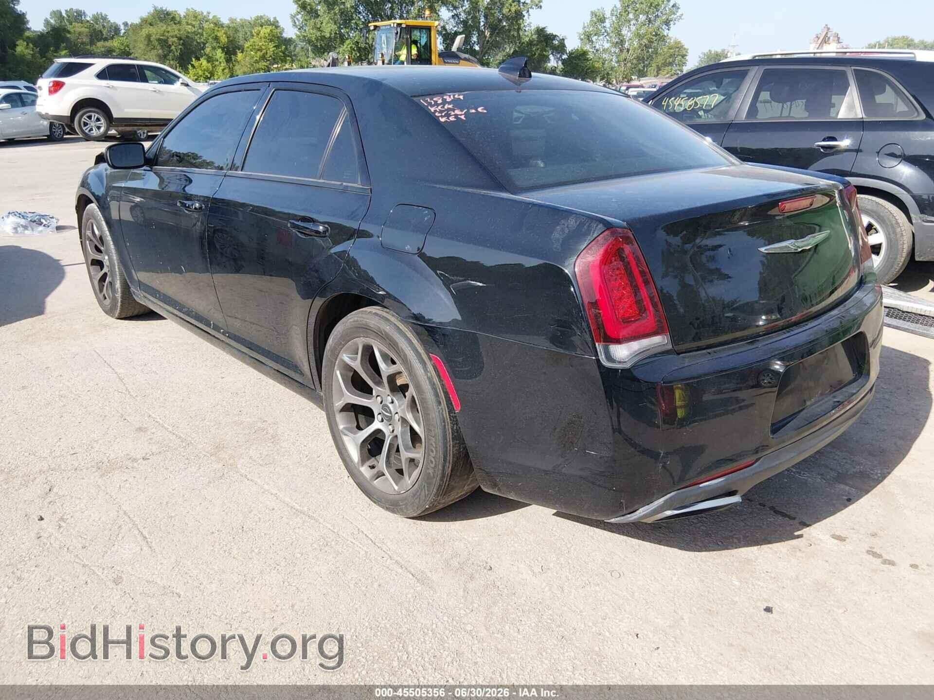 2015 CHRYSLER 300 - VIN: 2C3CCABG9FH829632 - Фото 3