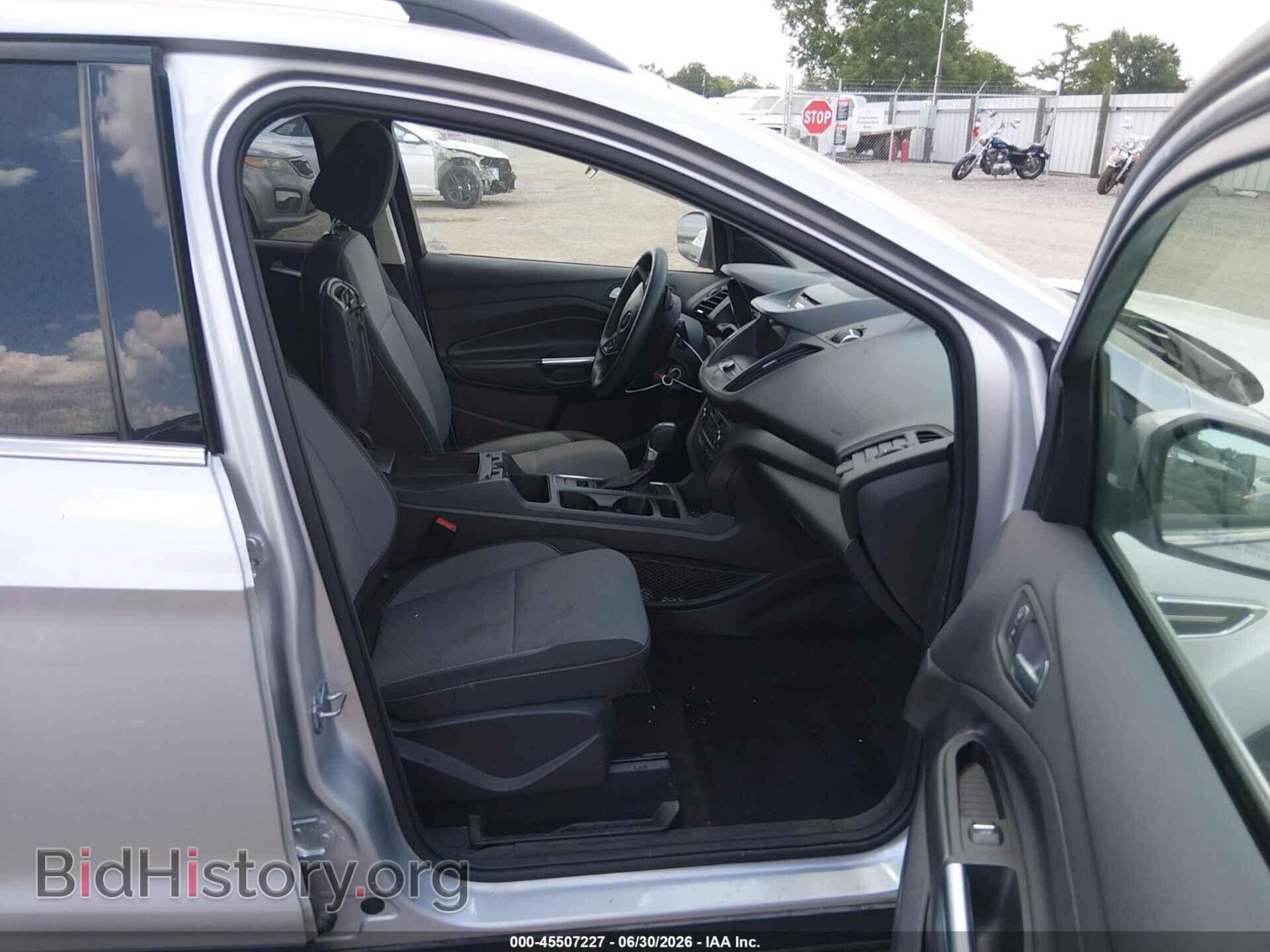 2017 FORD ESCAPE - VIN: 1FMCU0G98HUE07909 - Фото 5