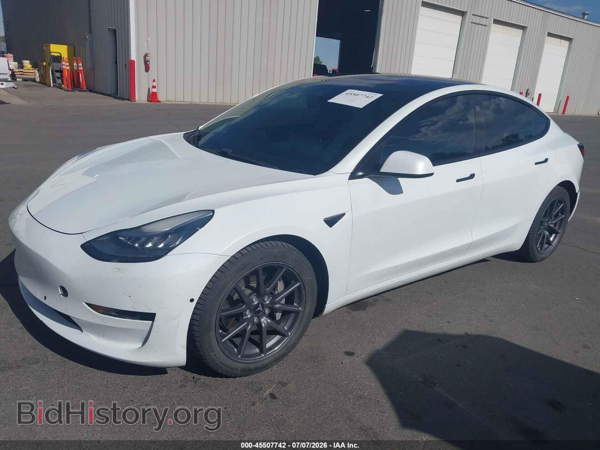 2018 TESLA MODEL 3 - VIN: 5YJ3E1EB9JF100065 - Фото 2