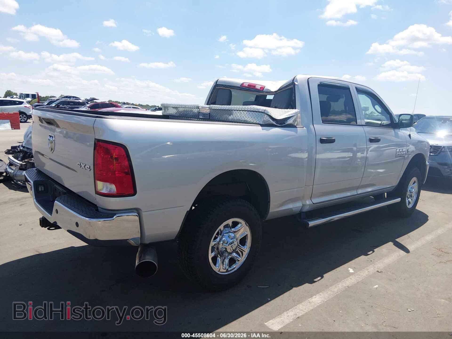 2016 RAM 2500 - VIN: 3C6UR5CL7GG260970 - Фото 4
