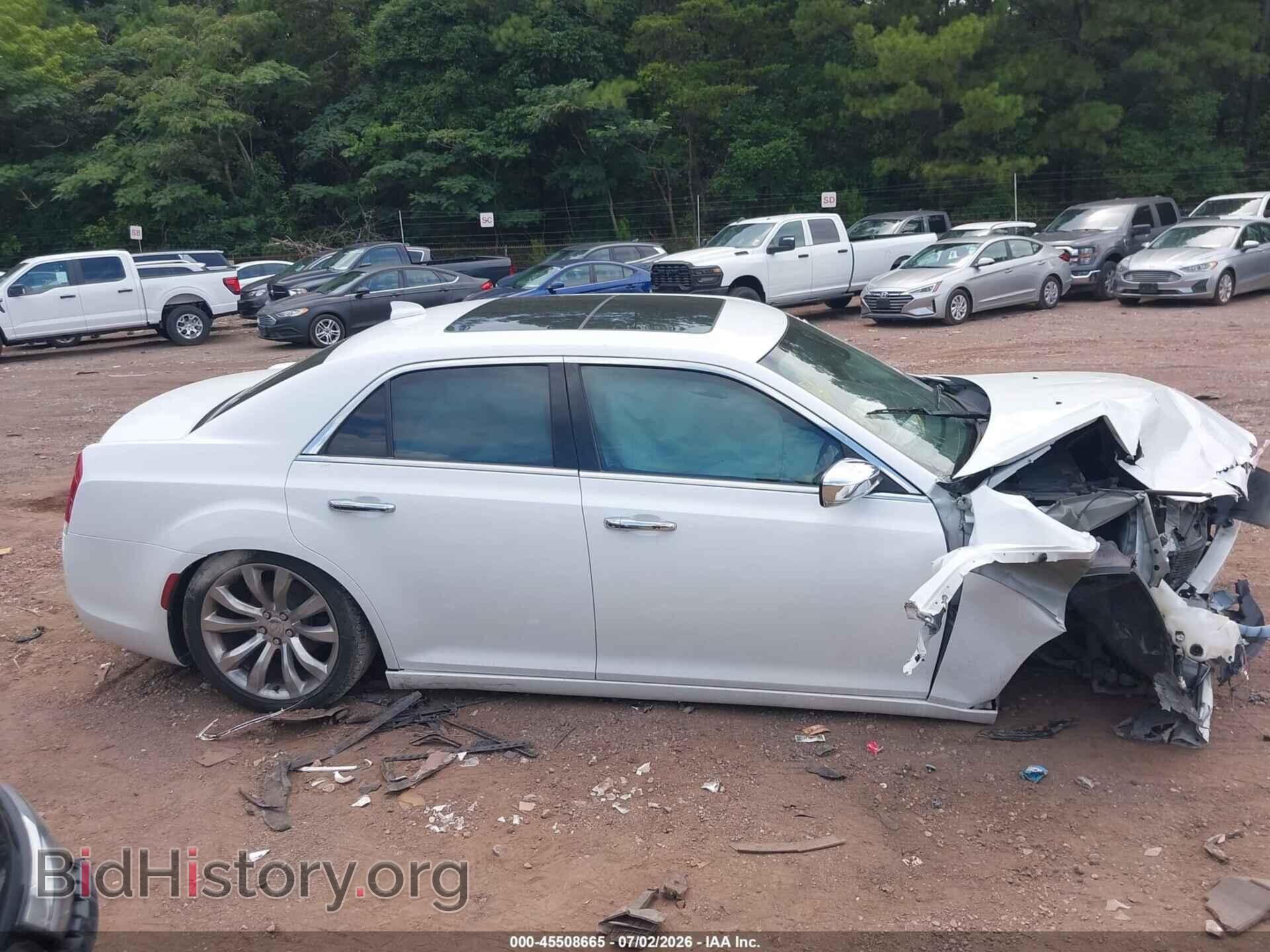 2017 CHRYSLER 300C - VIN: 2C3CCAEG1HH570391 - Photo 14