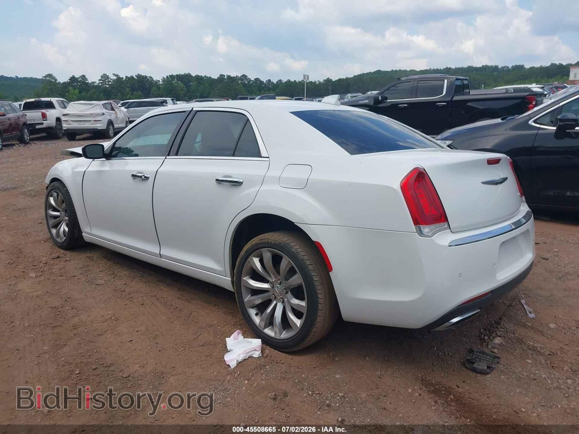 2017 CHRYSLER 300C - VIN: 2C3CCAEG1HH570391 - Photo 3
