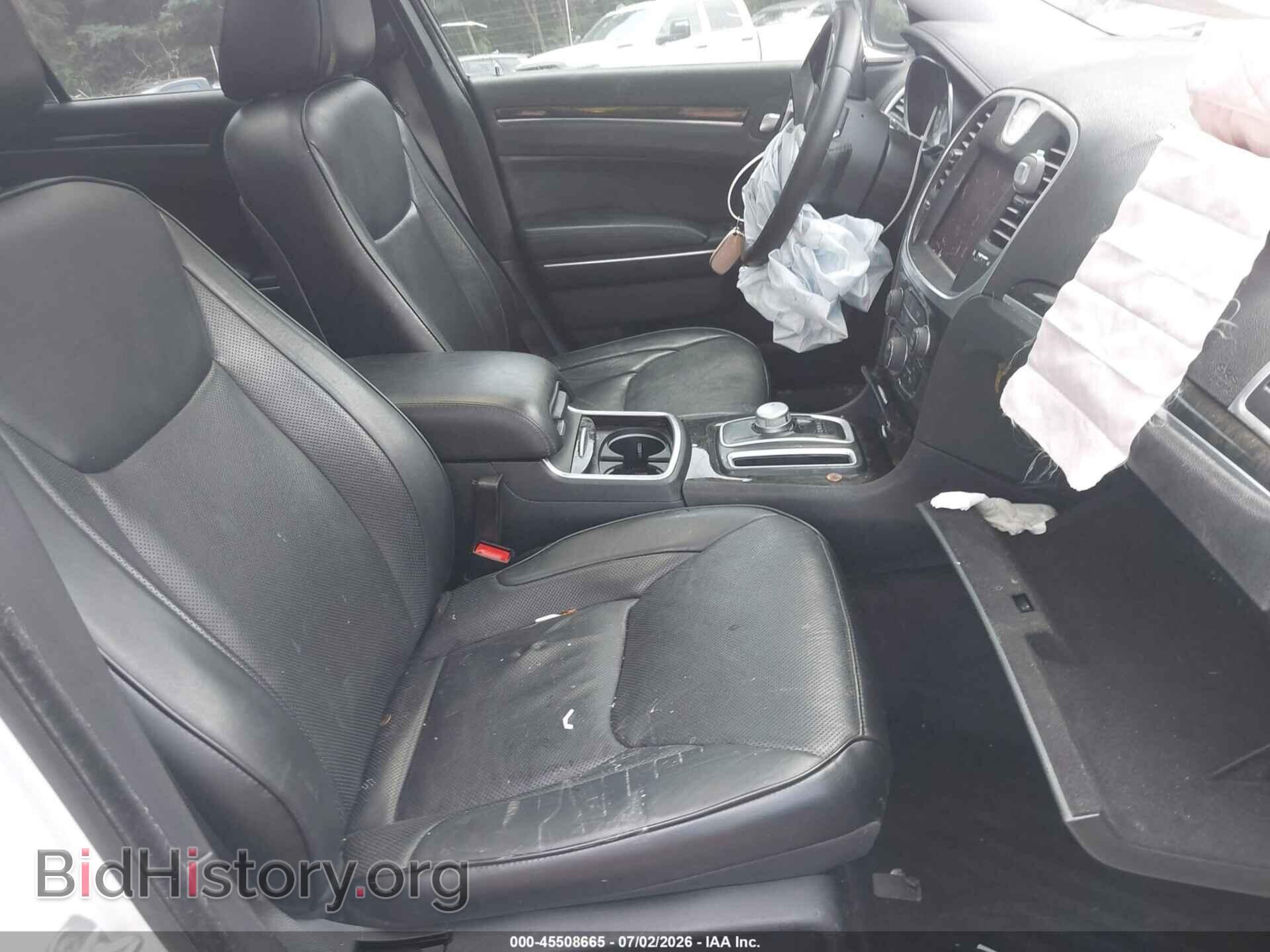 2017 CHRYSLER 300C - VIN: 2C3CCAEG1HH570391 - Photo 5