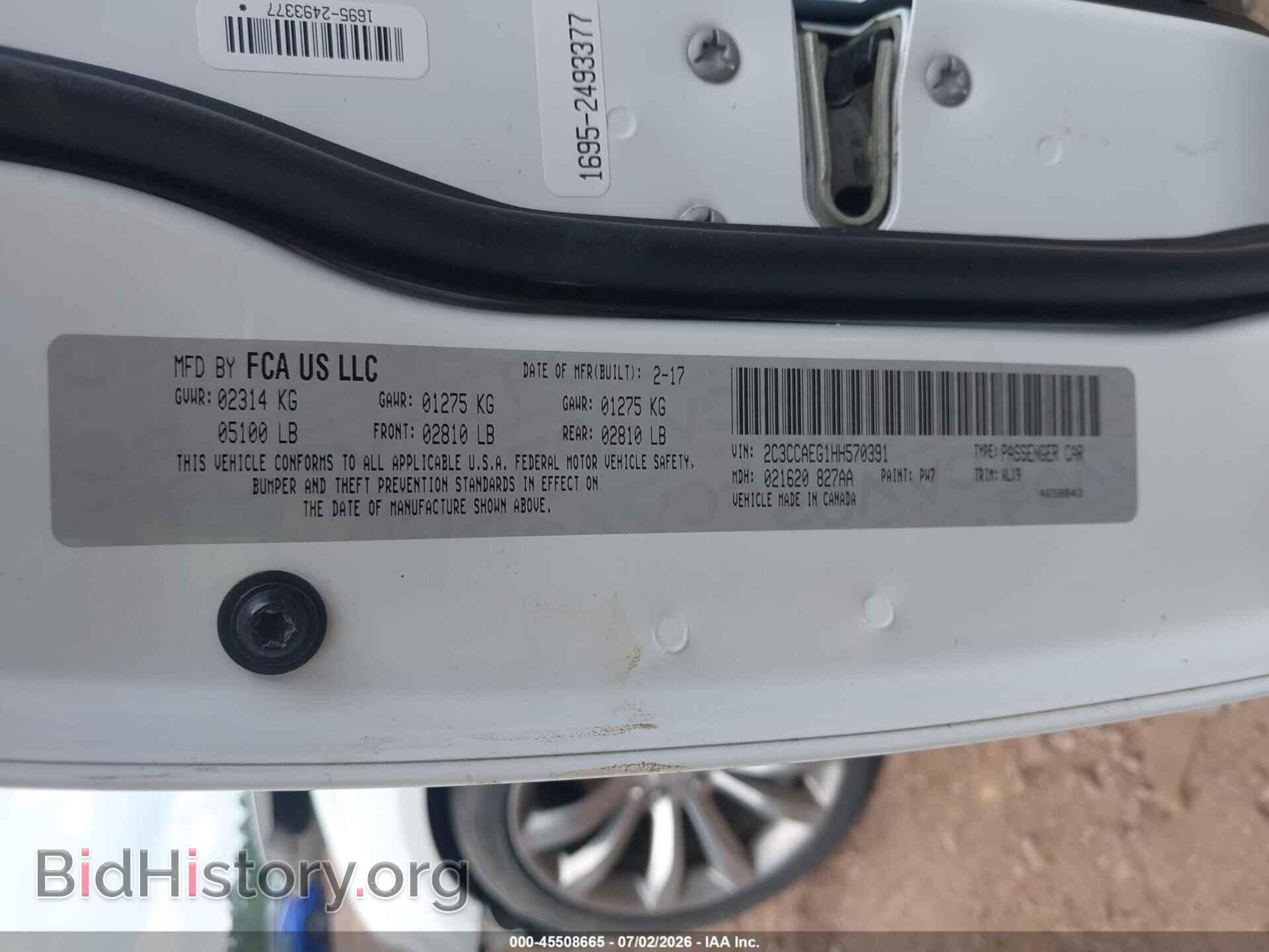 2017 CHRYSLER 300C - VIN: 2C3CCAEG1HH570391 - Photo 9