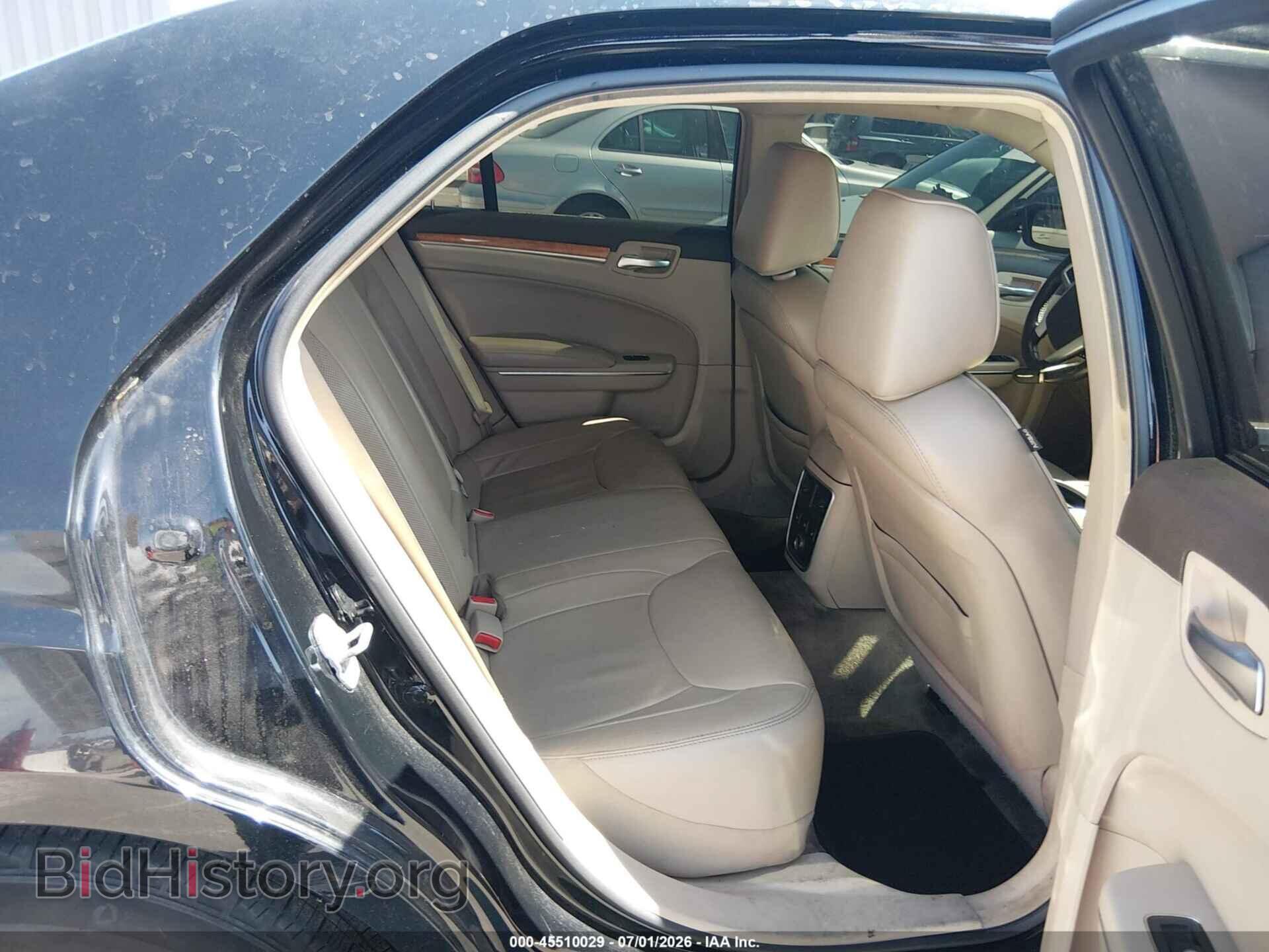 2014 CHRYSLER 300C - VIN: 2C3CCAET2EH217005 - Фото 8