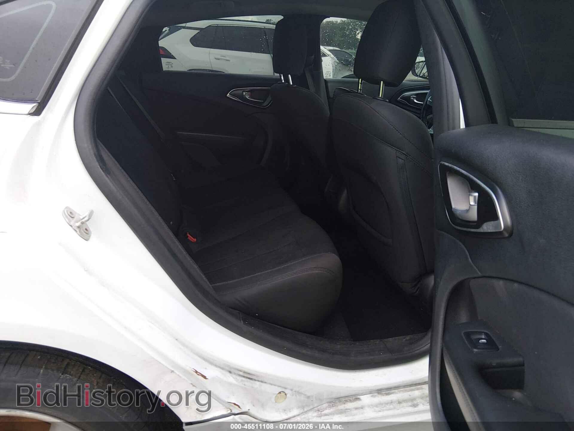 2016 CHRYSLER 200 - VIN: 1C3CCCAB4GN175908 - Photo 8