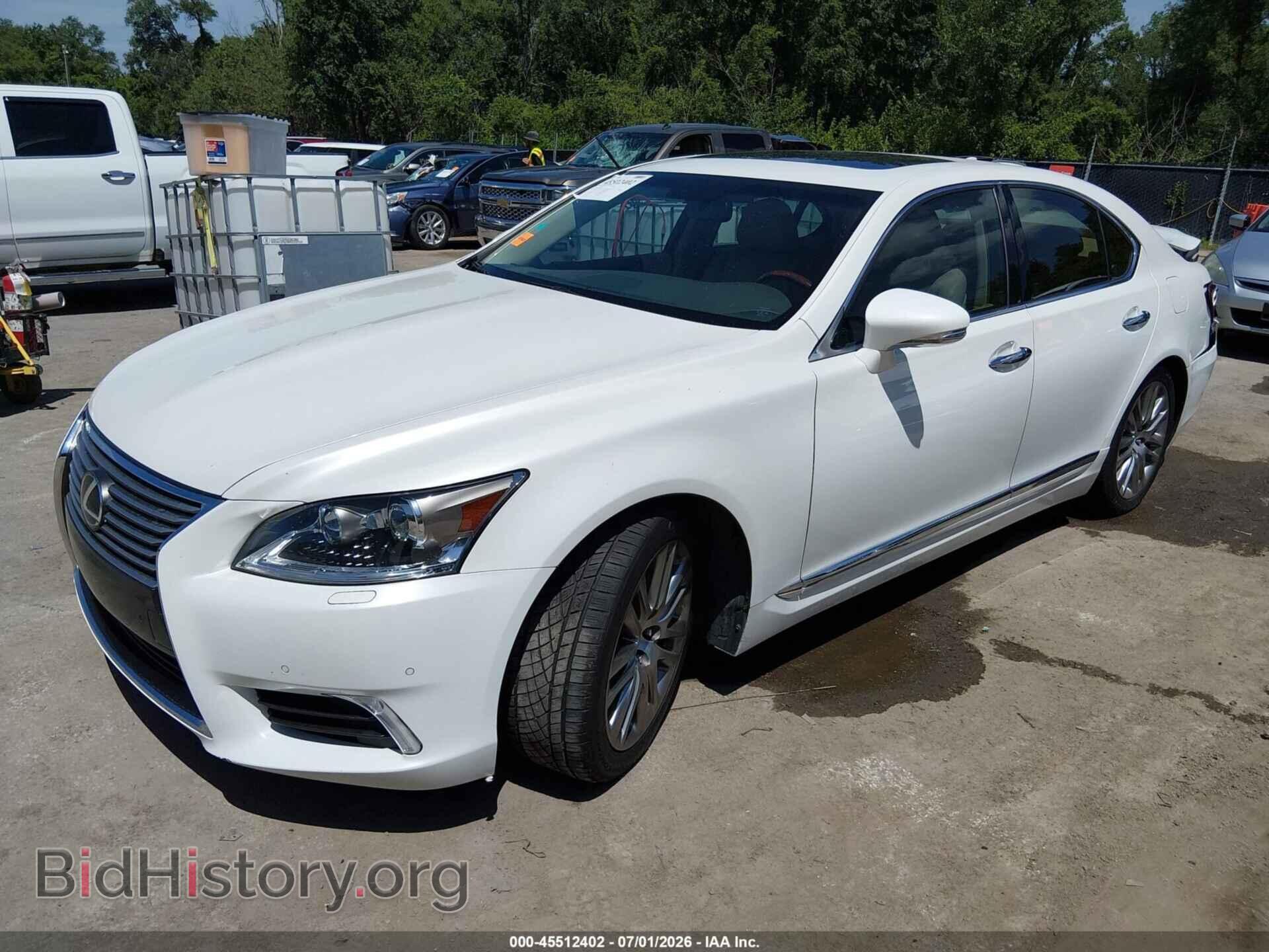 2014 LEXUS LS 460 - VIN: JTHBL5EF4E5128003 - Photo 2