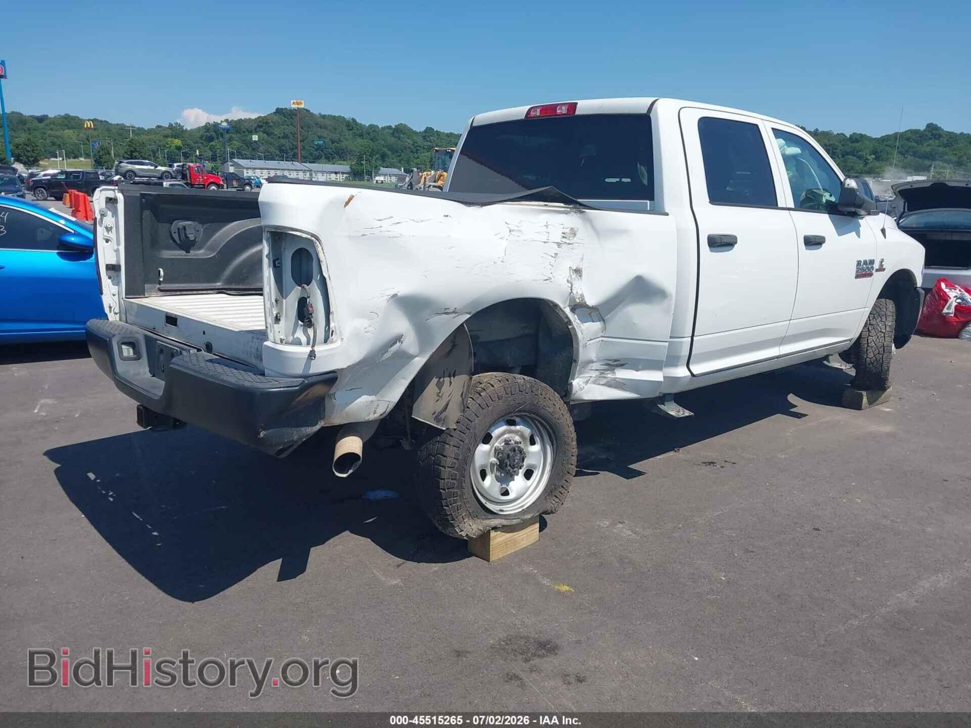 2018 RAM 2500 - VIN: 3C6UR5CL0JG337430 - Фото 4