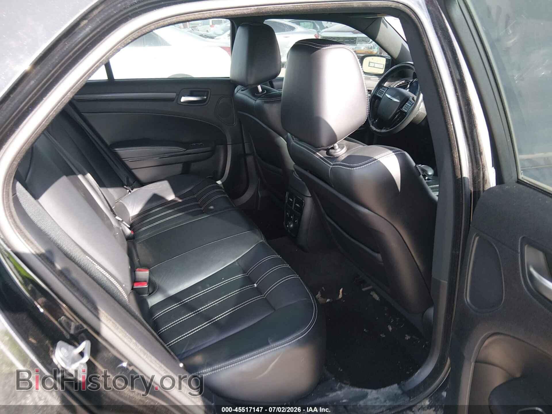2014 CHRYSLER 300 - VIN: 2C3CCABG7EH273142 - Фото 8