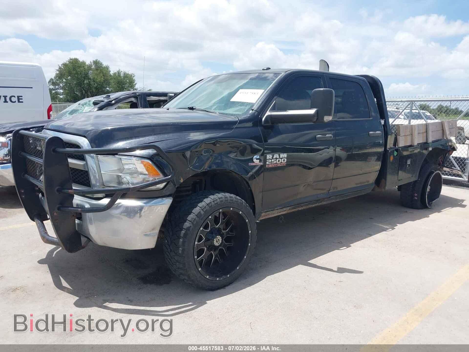 2017 RAM 2500 - VIN: 3C6UR5HL7HG643401 - Фото 2