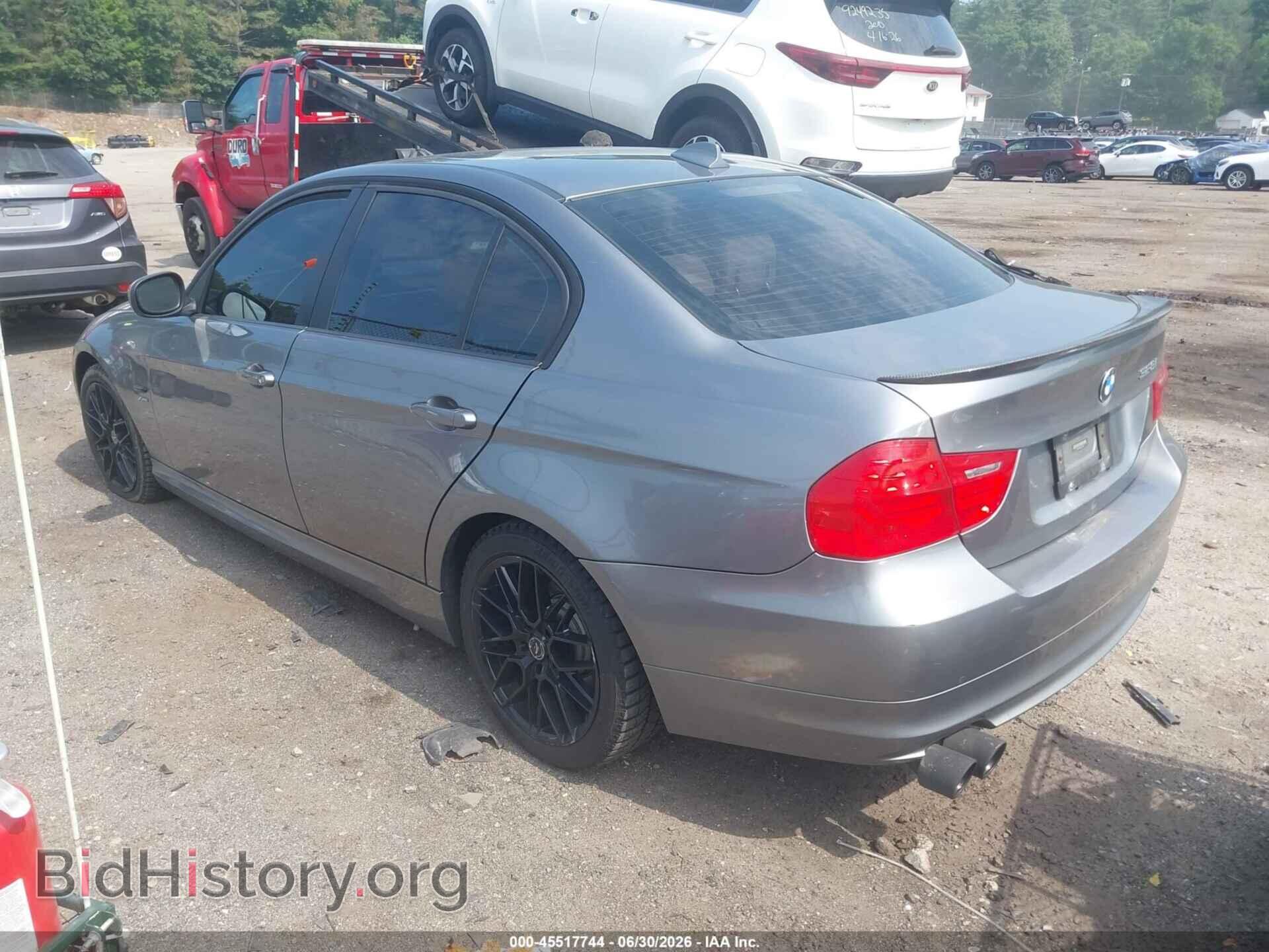 2011 BMW 328I - VIN: WBAPK5C55BF122895 - Фото 3