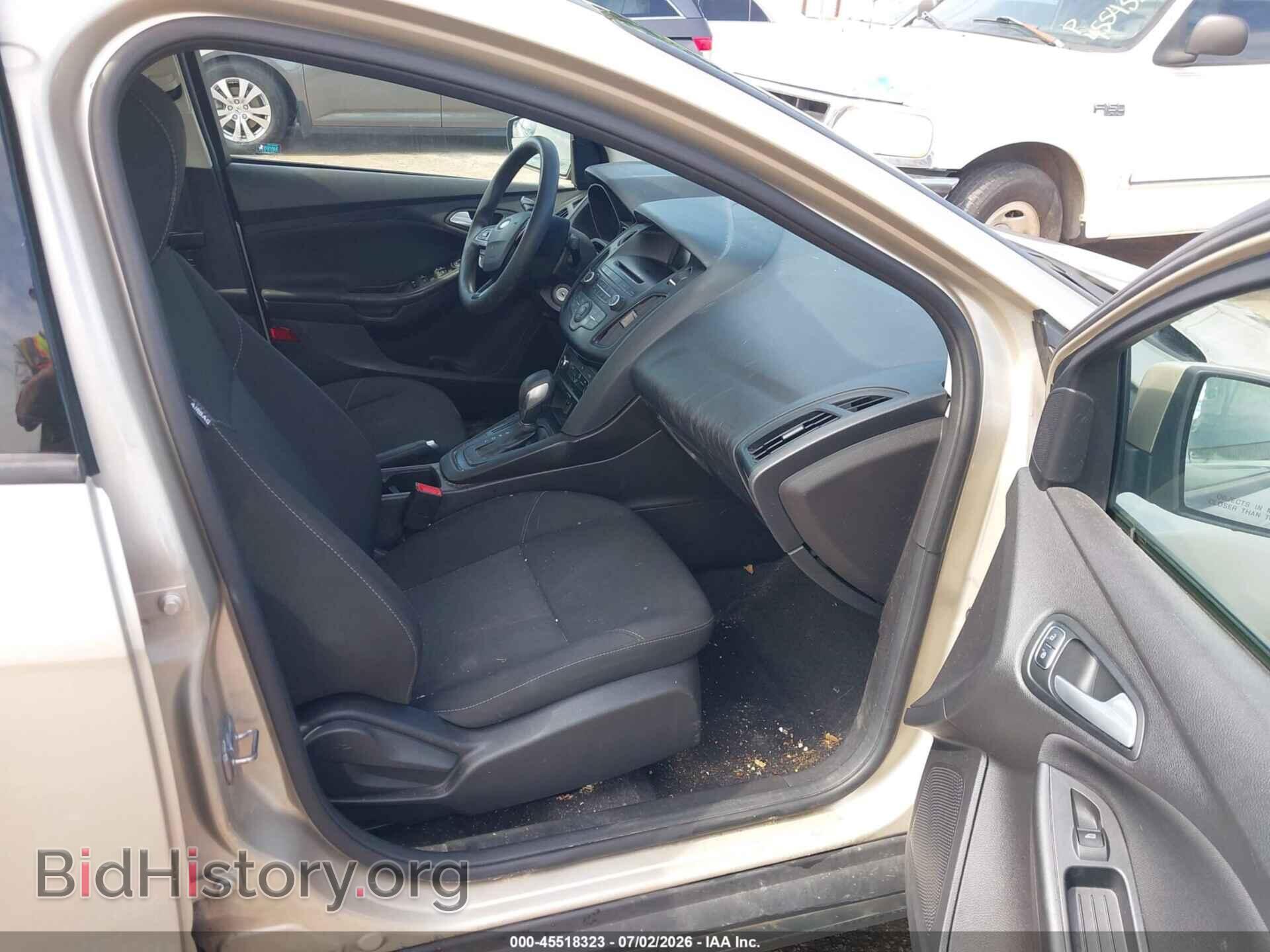 2017 FORD FOCUS - VIN: 1FADP3F25HL329722 - Photo 5
