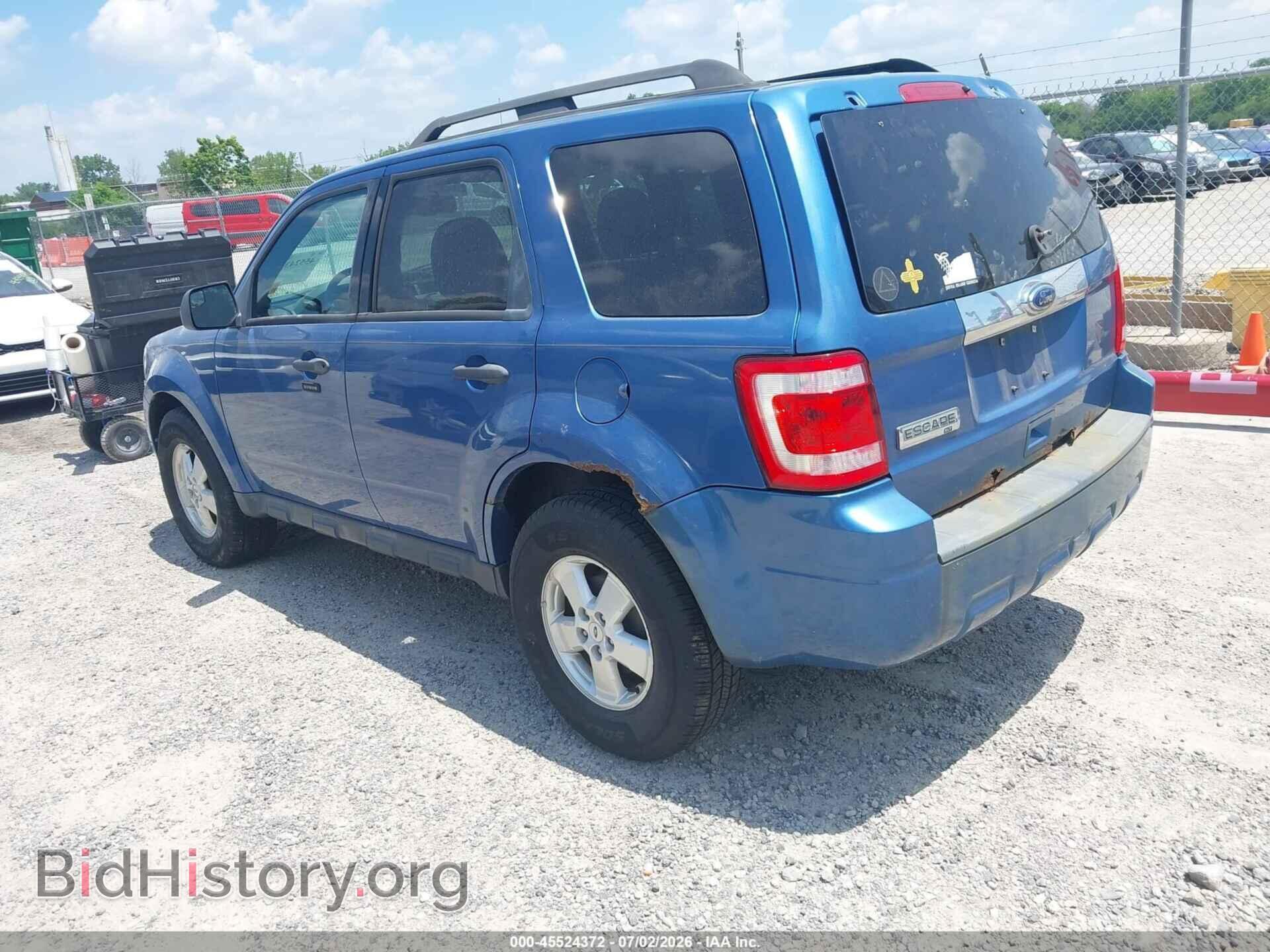 2010 FORD ESCAPE - VIN: 1FMCU0D75AKB42497 - Фото 3
