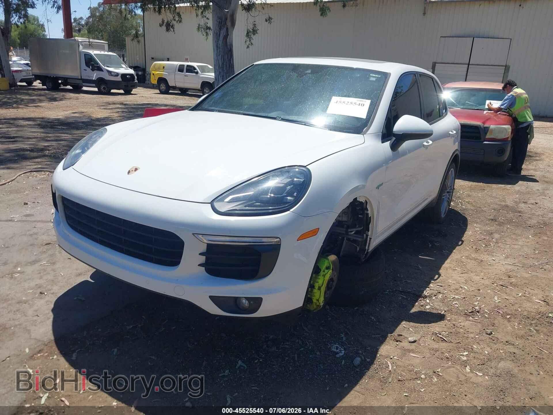 2016 PORSCHE CAYENNE E-HYBRID - VIN: WP1AE2A28GLA17749 - Фото 2