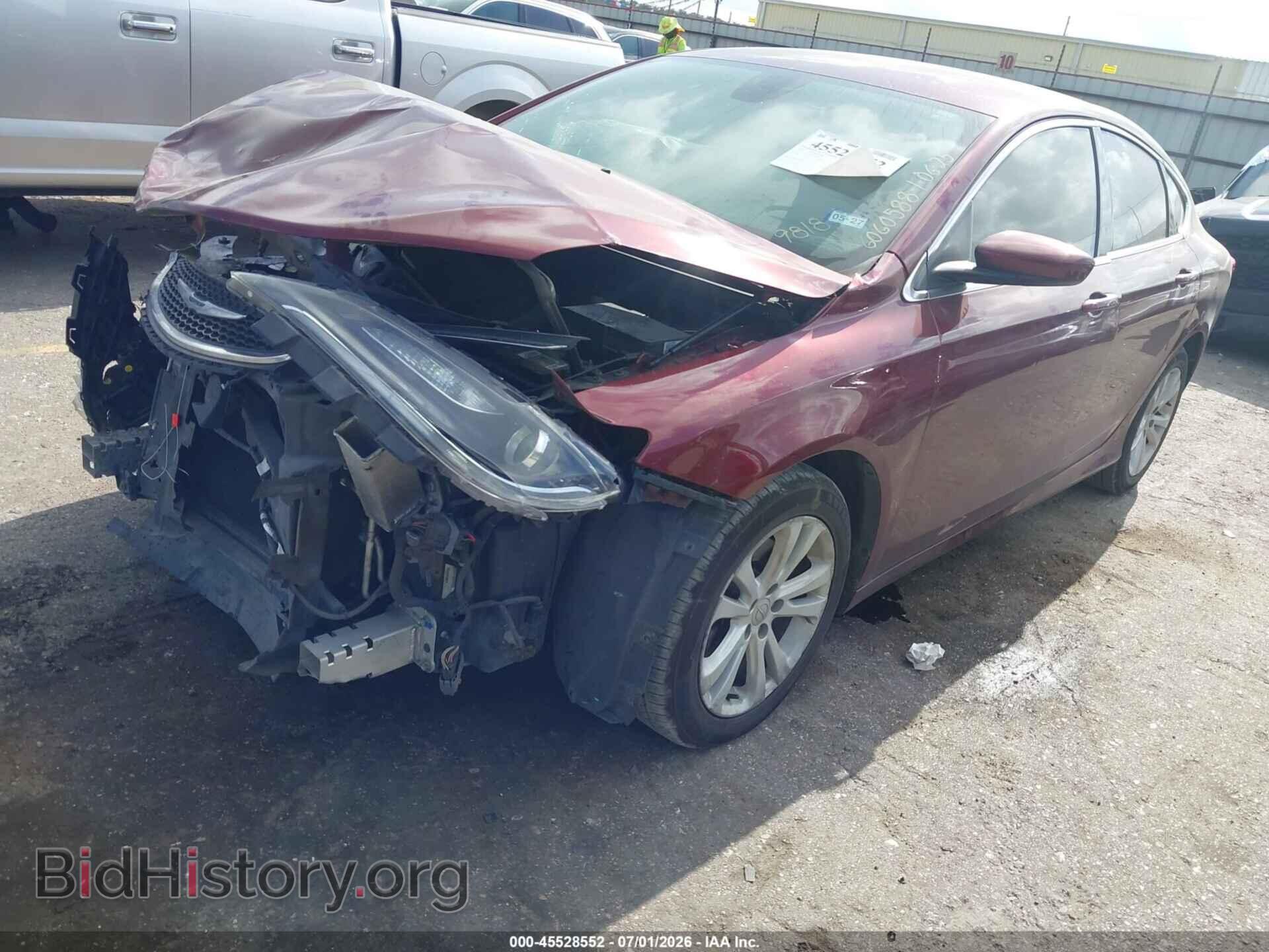 2015 CHRYSLER 200 - VIN: 1C3CCCAB0FN689818 - Photo 2