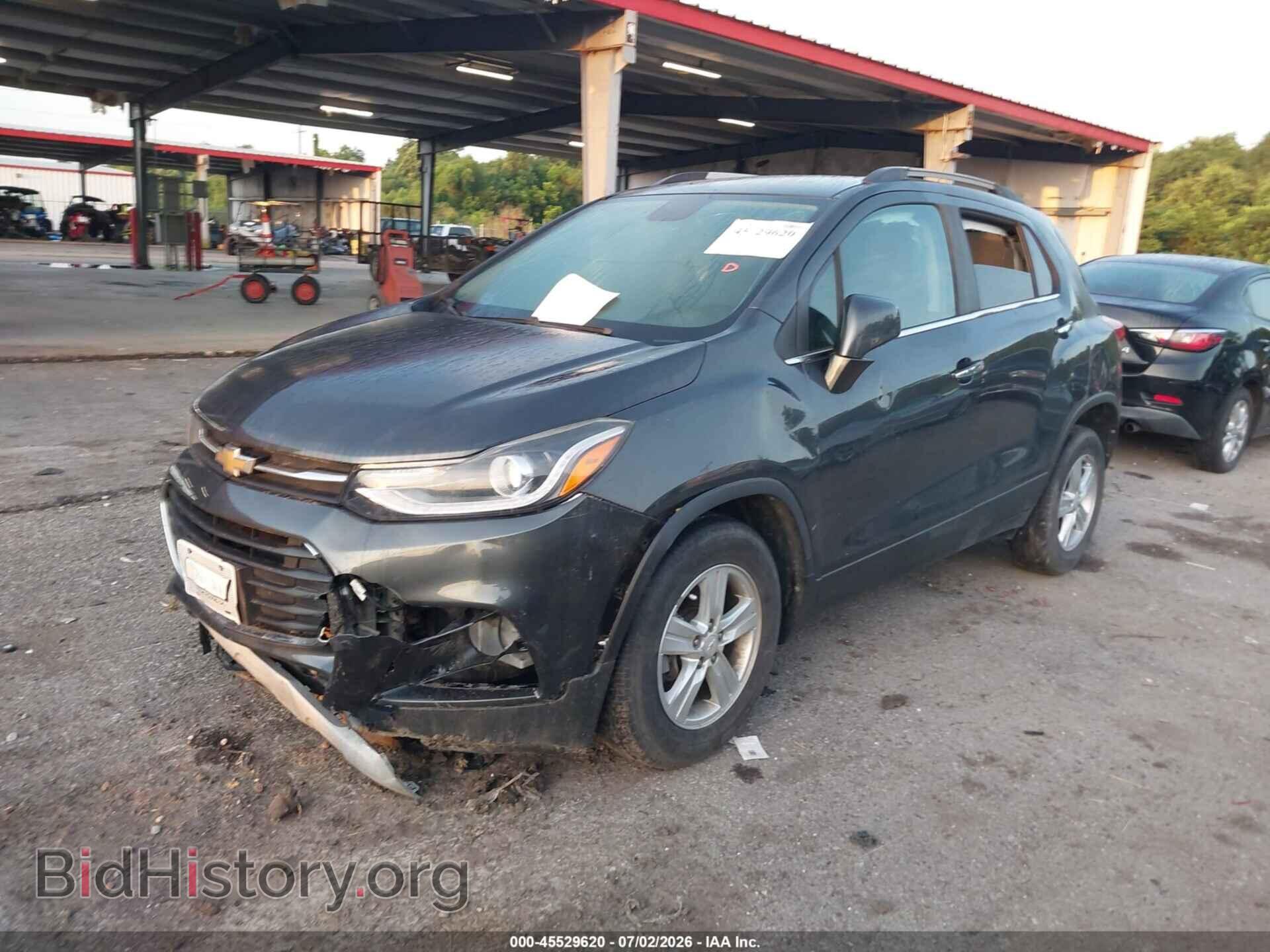 2018 CHEVROLET TRAX - VIN: KL7CJLSB1JB627545 - Photo 2