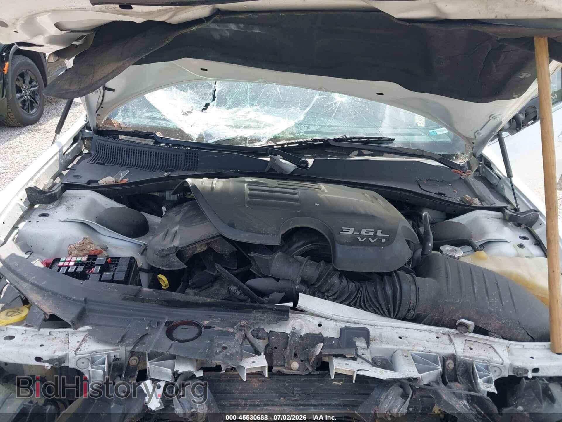 2014 CHRYSLER 300 - VIN: 2C3CCARG5EH384374 - Photo 10