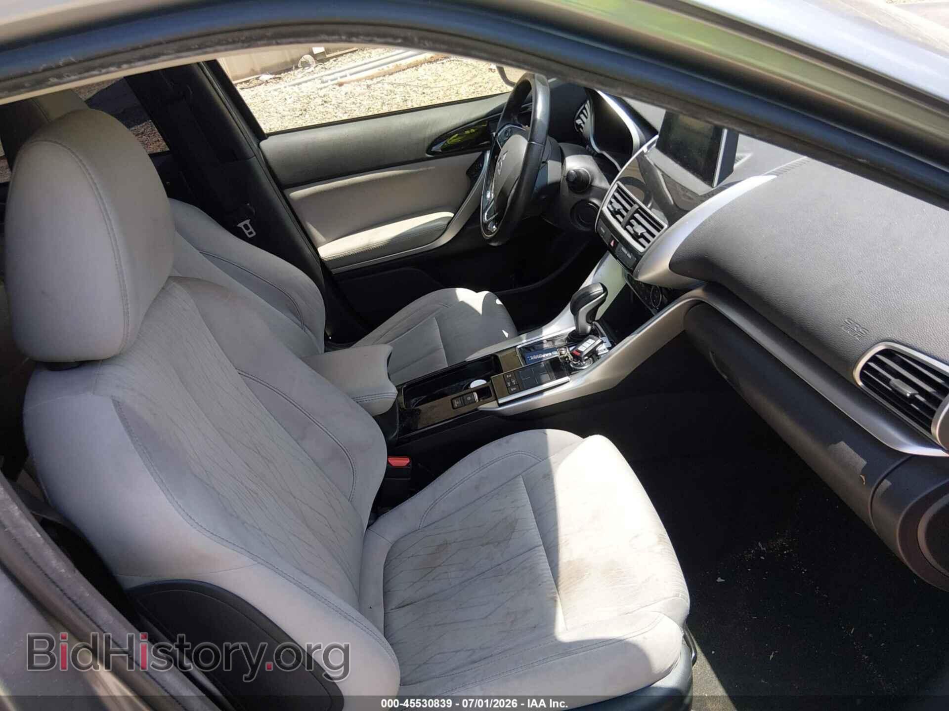 2018 MITSUBISHI ECLIPSE CROSS - VIN: JA4AT5AA1JZ068573 - Photo 5