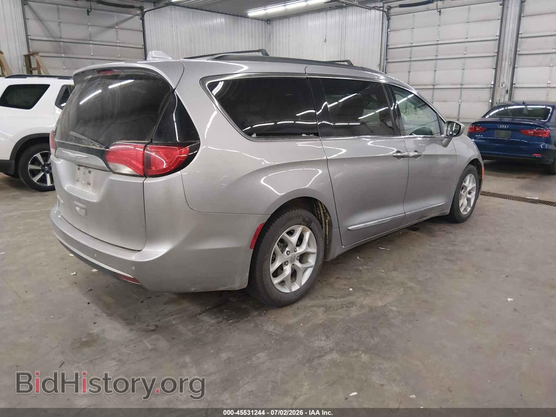2017 CHRYSLER PACIFICA - VIN: 2C4RC1BG2HR528803 - Photo 4