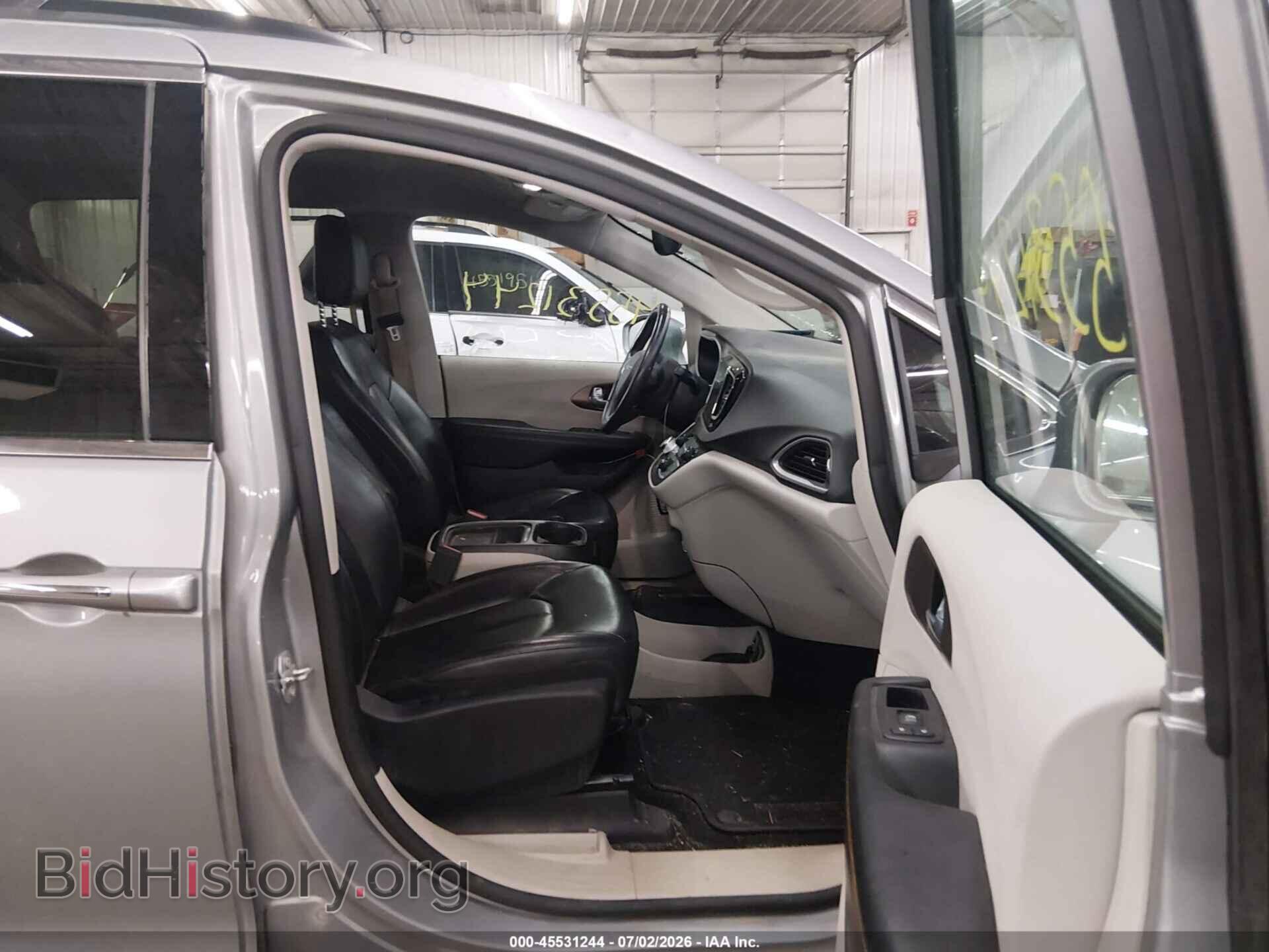 2017 CHRYSLER PACIFICA - VIN: 2C4RC1BG2HR528803 - Photo 5