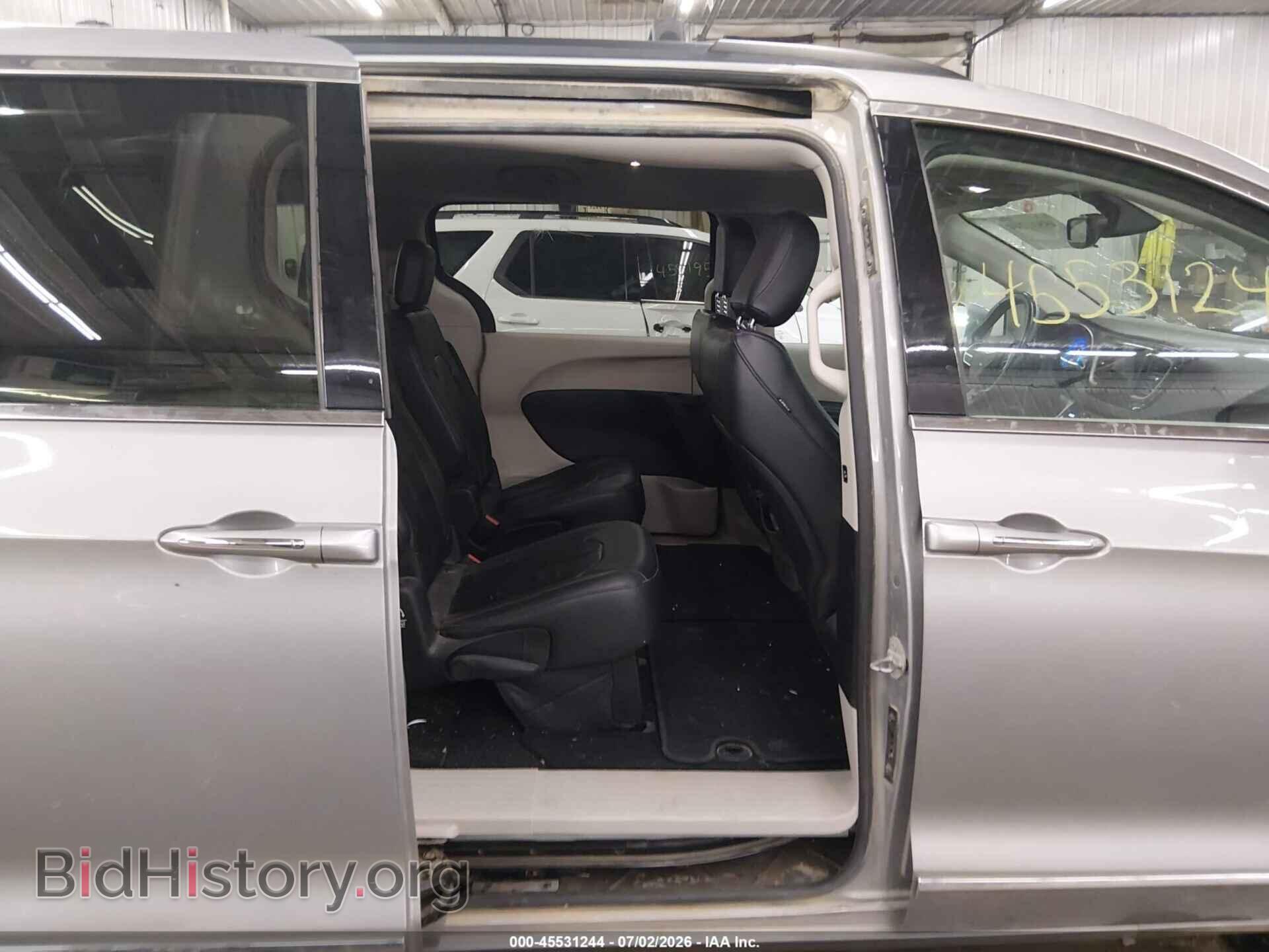 2017 CHRYSLER PACIFICA - VIN: 2C4RC1BG2HR528803 - Photo 8