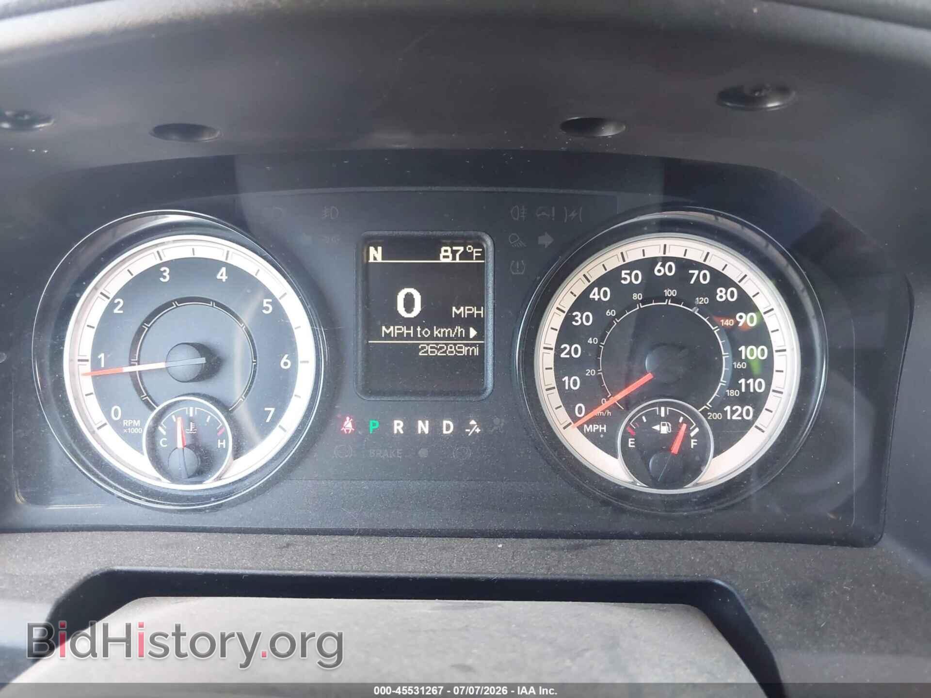 2018 RAM 1500 - VIN: 1C6RR7FGXJS306596 - Фото 7
