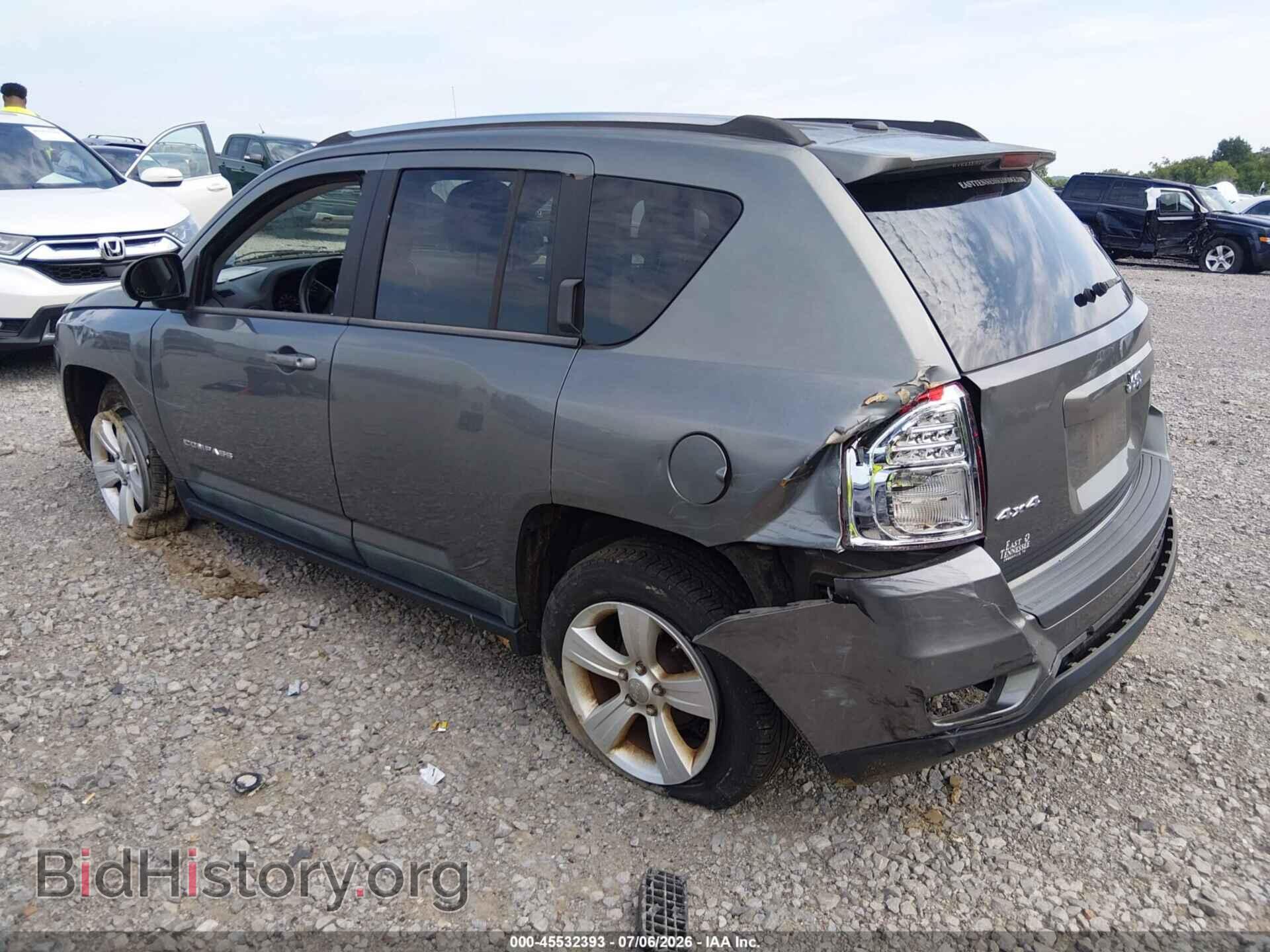 2011 JEEP COMPASS - VIN: 1J4NF1FB2BD202024 - Photo 3