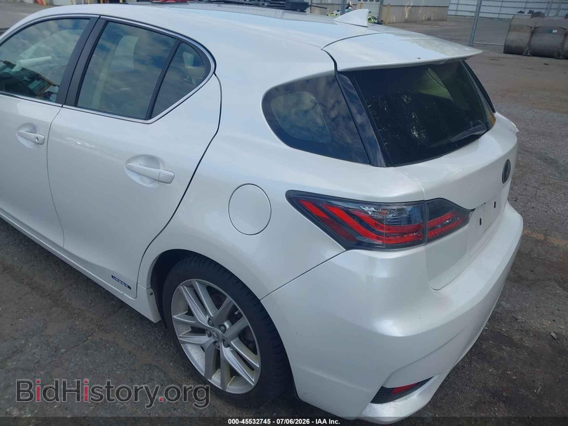 2015 LEXUS CT 200H - VIN: JTHKD5BH4F2220329 - Photo 3