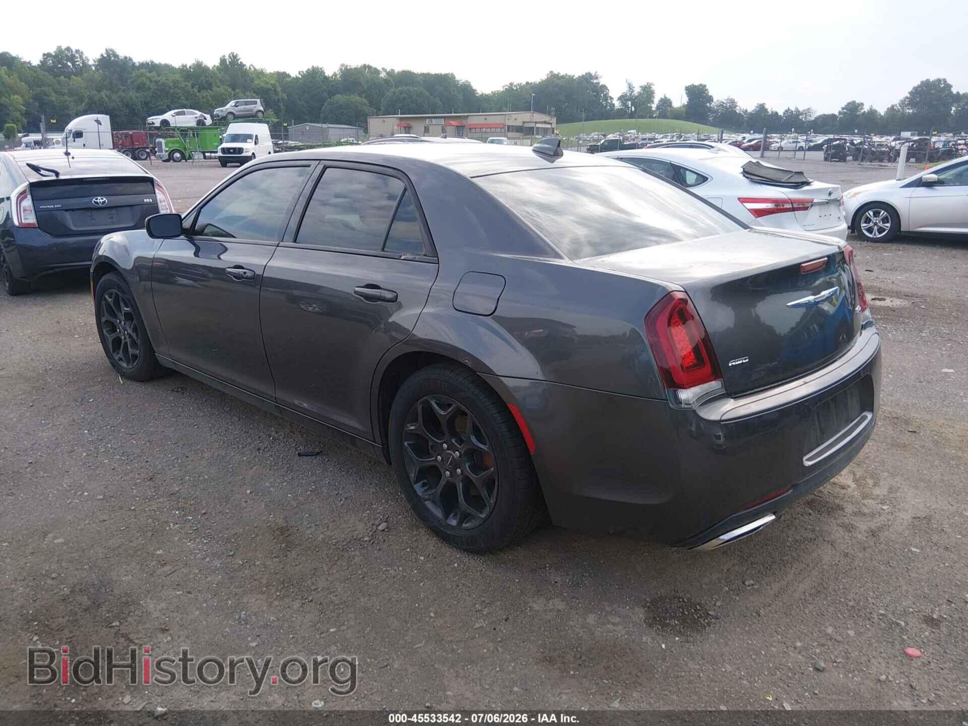 2019 CHRYSLER 300 - VIN: 2C3CCAGG7KH533849 - Photo 3