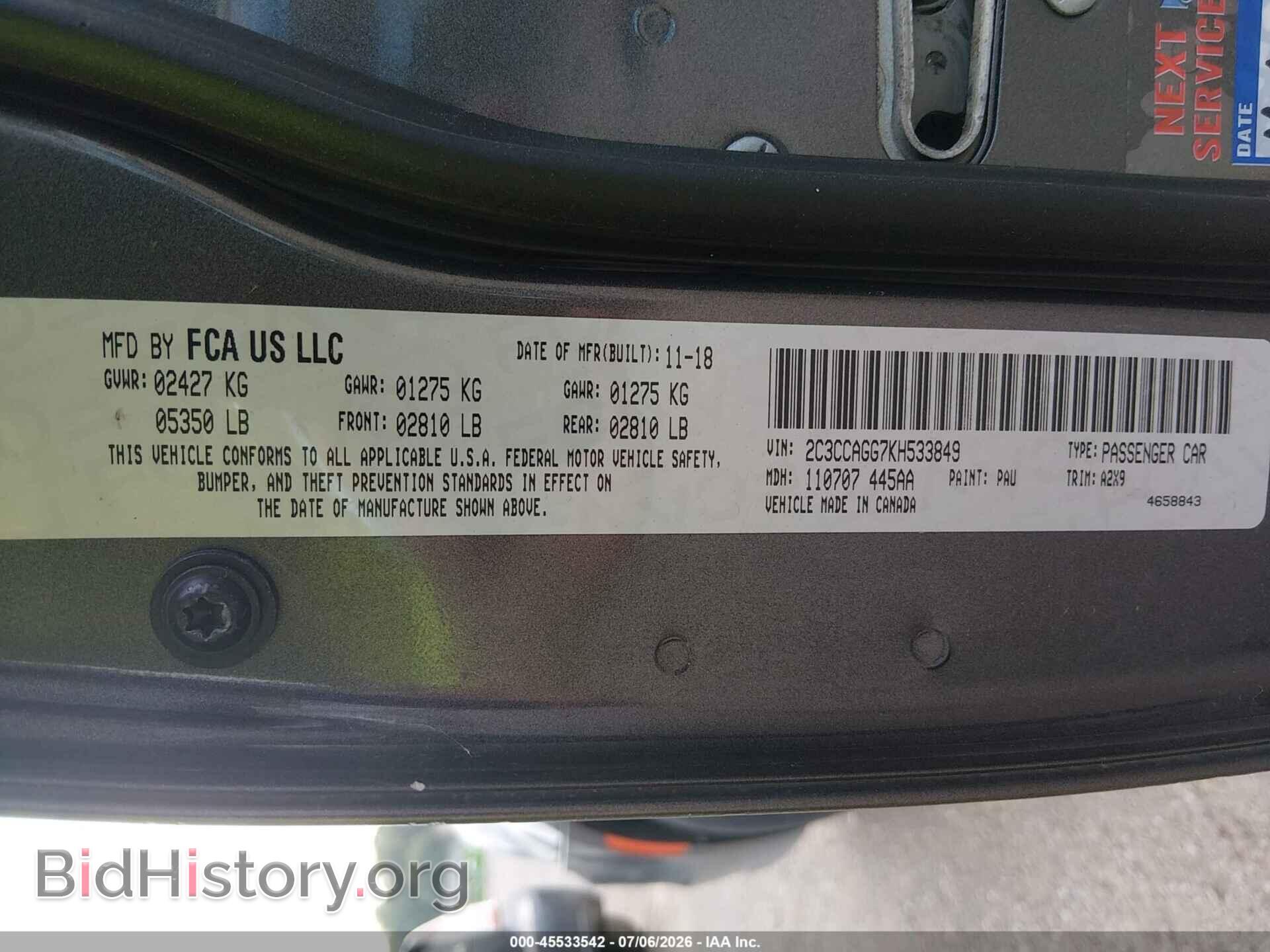 2019 CHRYSLER 300 - VIN: 2C3CCAGG7KH533849 - Photo 9