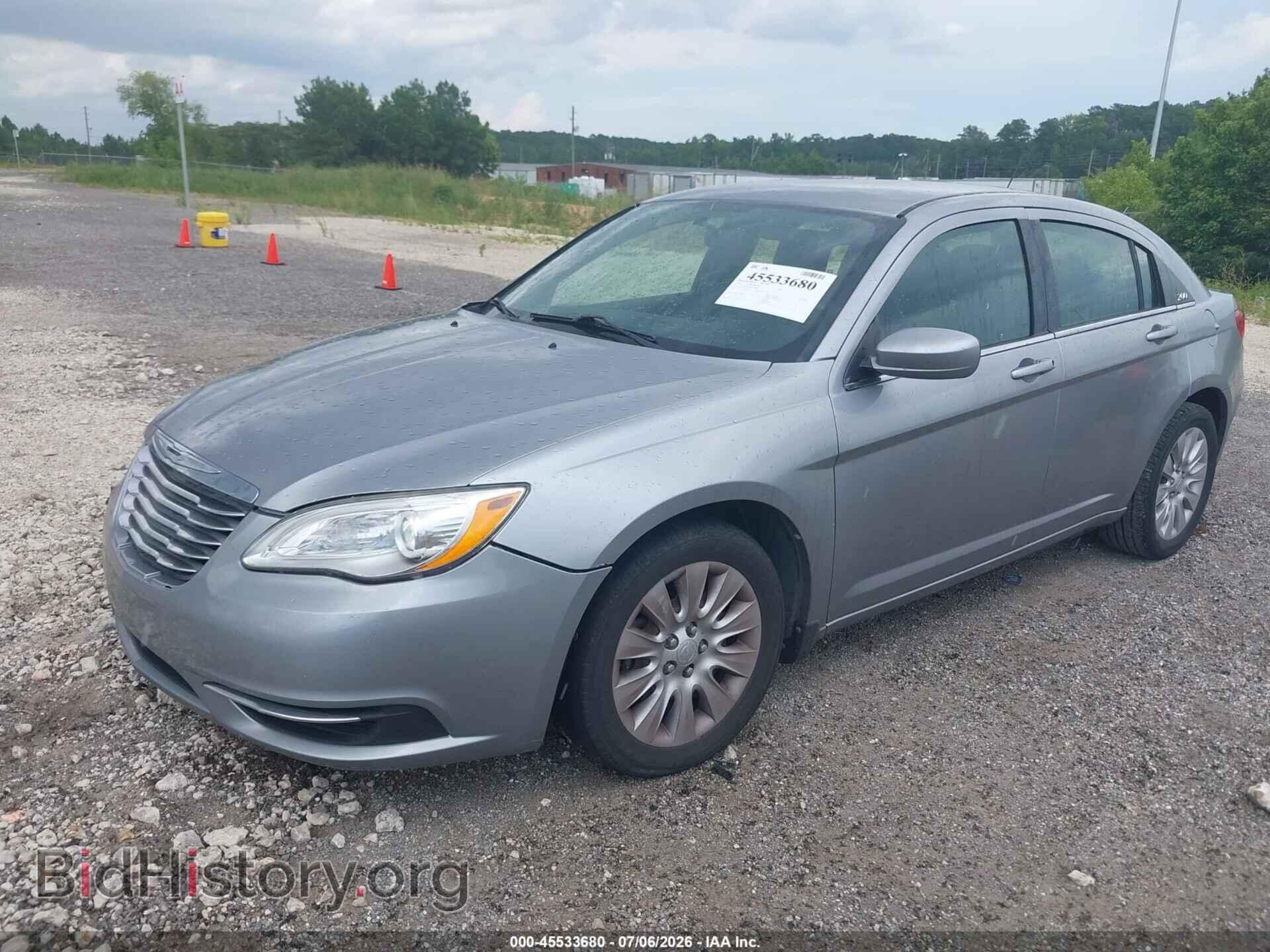 2013 CHRYSLER 200 - VIN: 1C3CCBAB6DN640680 - Photo 2
