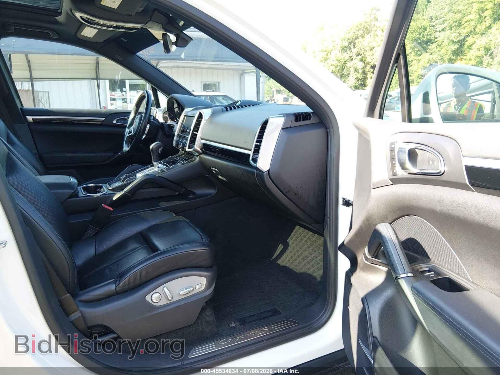 2016 PORSCHE CAYENNE - VIN: WP1AB2A29GLA92131 - Фото 5