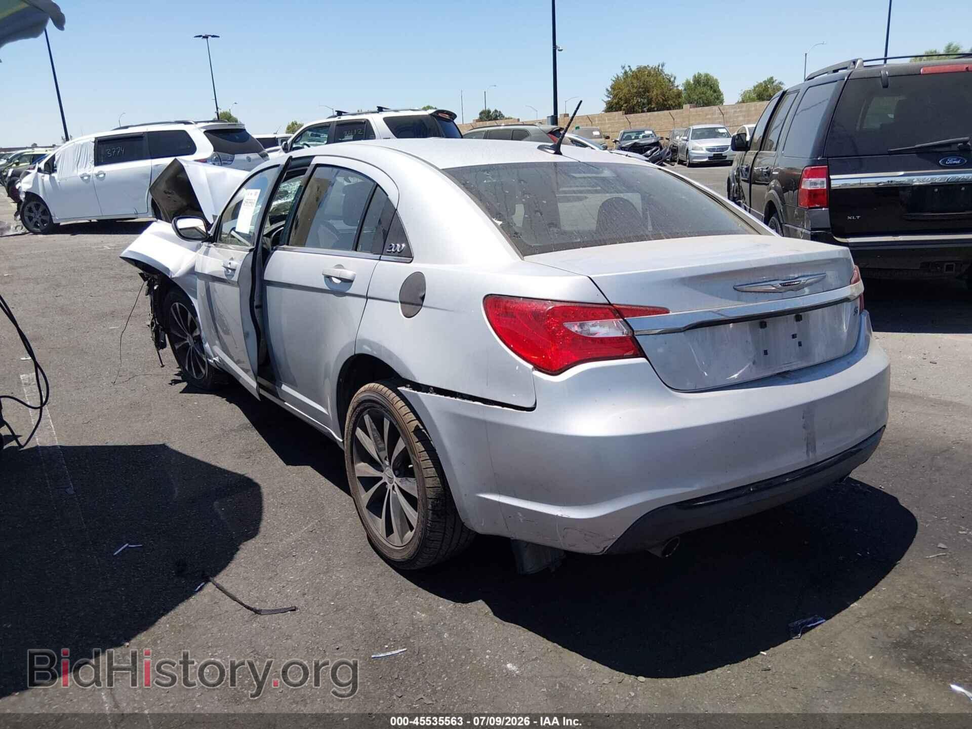 2012 CHRYSLER 200 - VIN: 1C3CCBBG8CN330006 - Фото 3