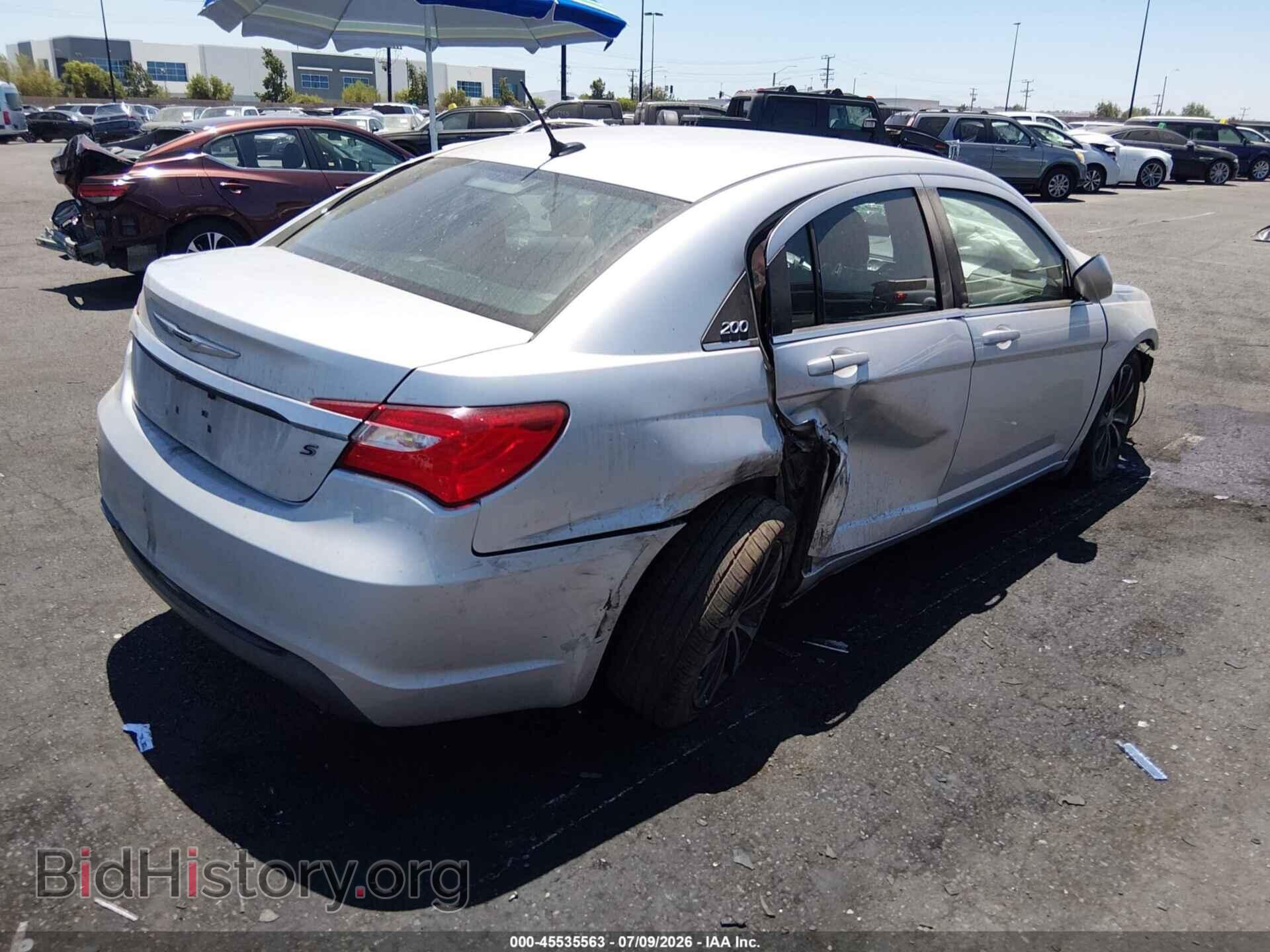 2012 CHRYSLER 200 - VIN: 1C3CCBBG8CN330006 - Фото 4